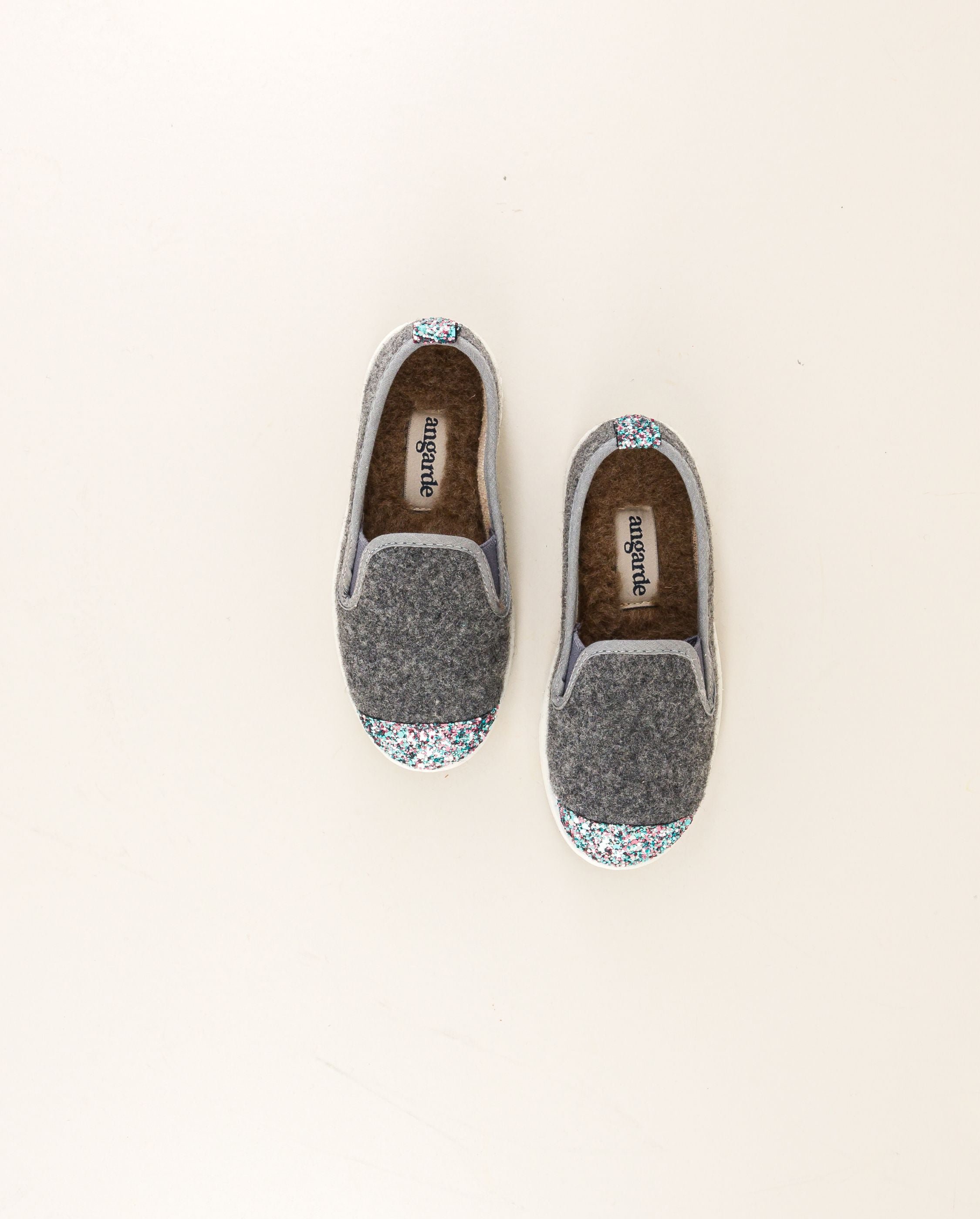 Child wool slipper, gray with glitter ANGARDE Grey