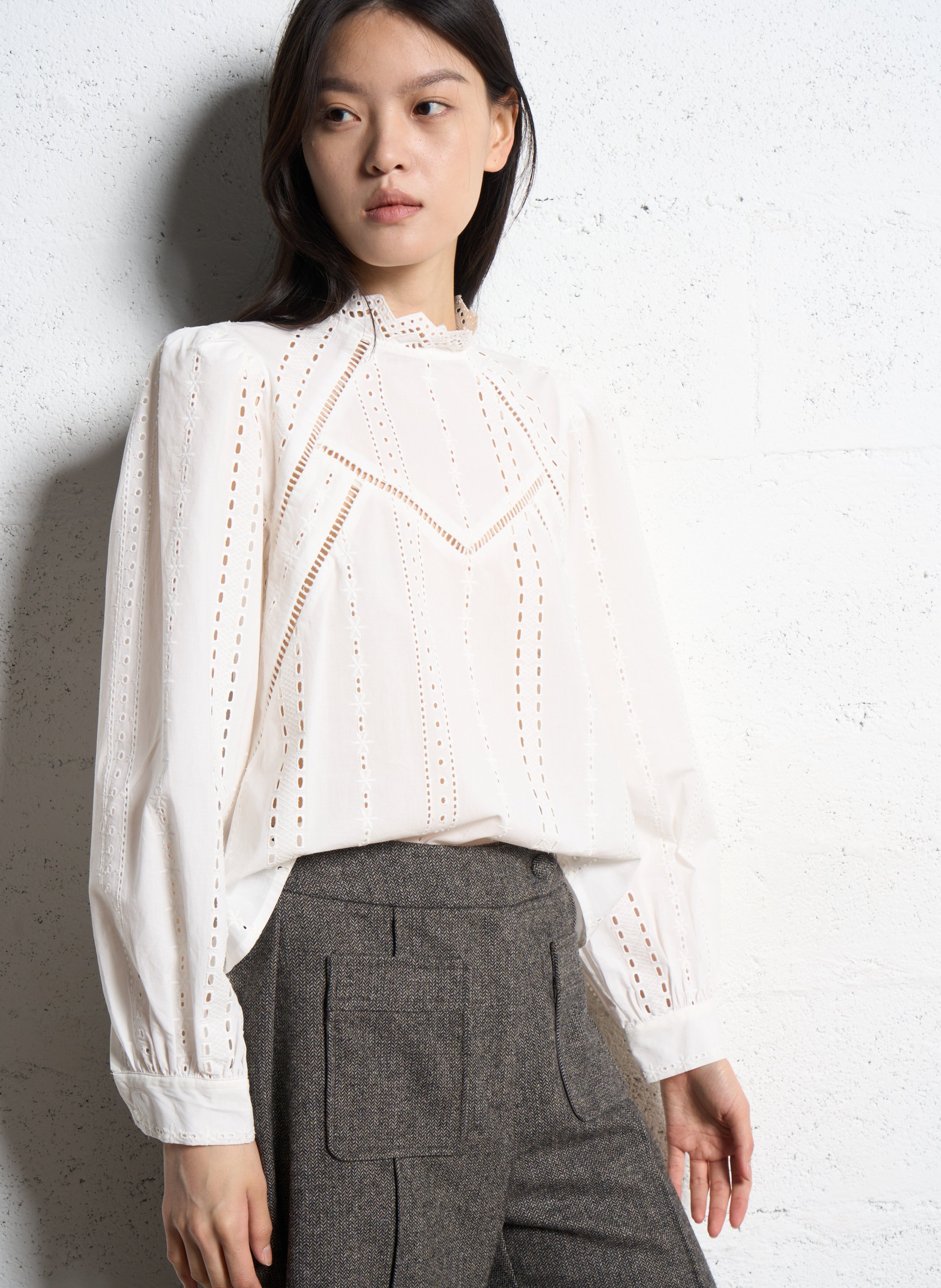 Blouse col victorien en coton bio SUNCOO Blanc