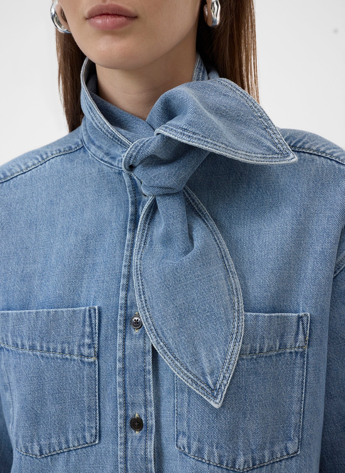 Chemise ample à col noué en jean CLOSED Bleu