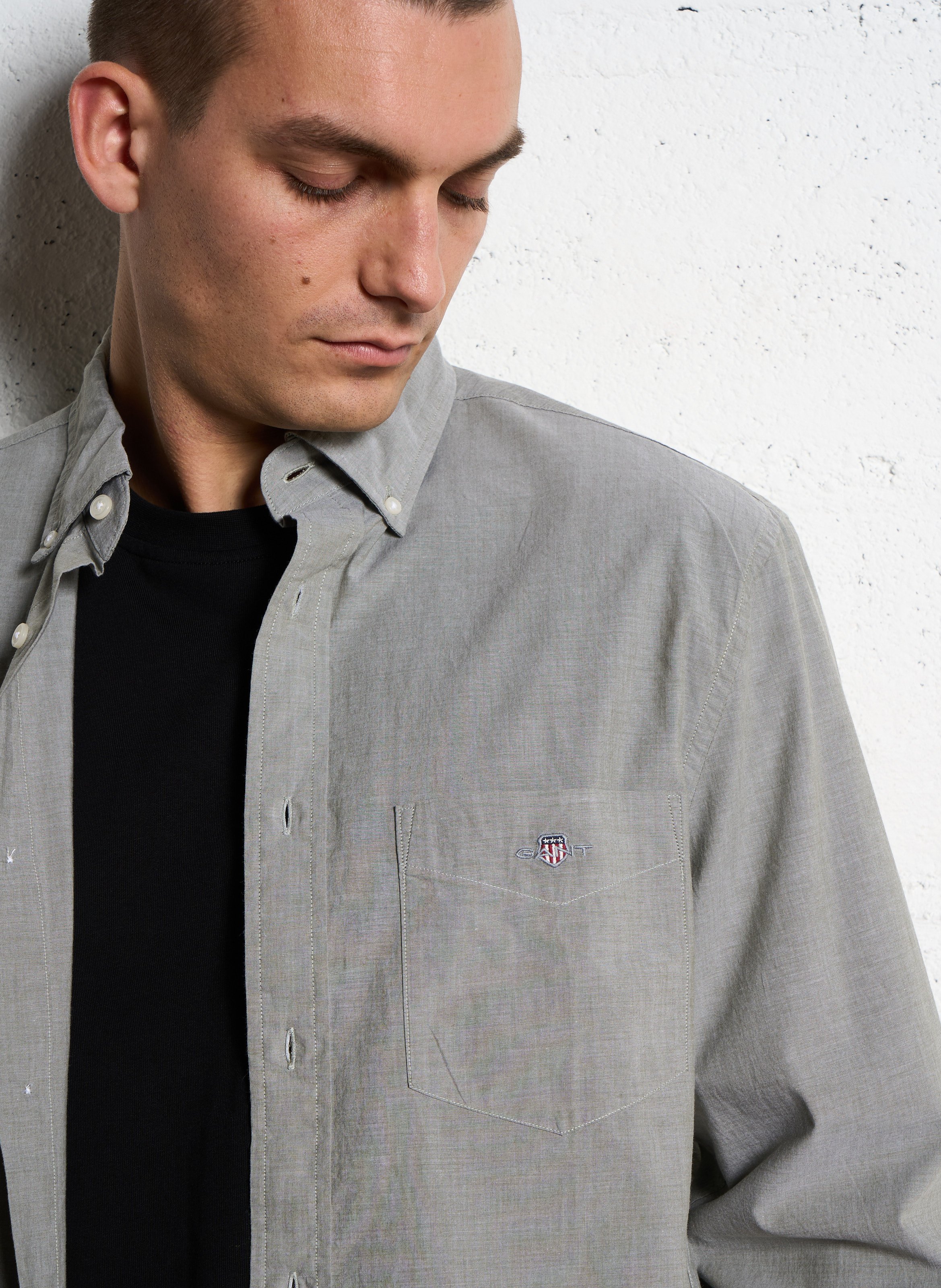Straight-cut recycled cotton shirt with classic collar GANT Green