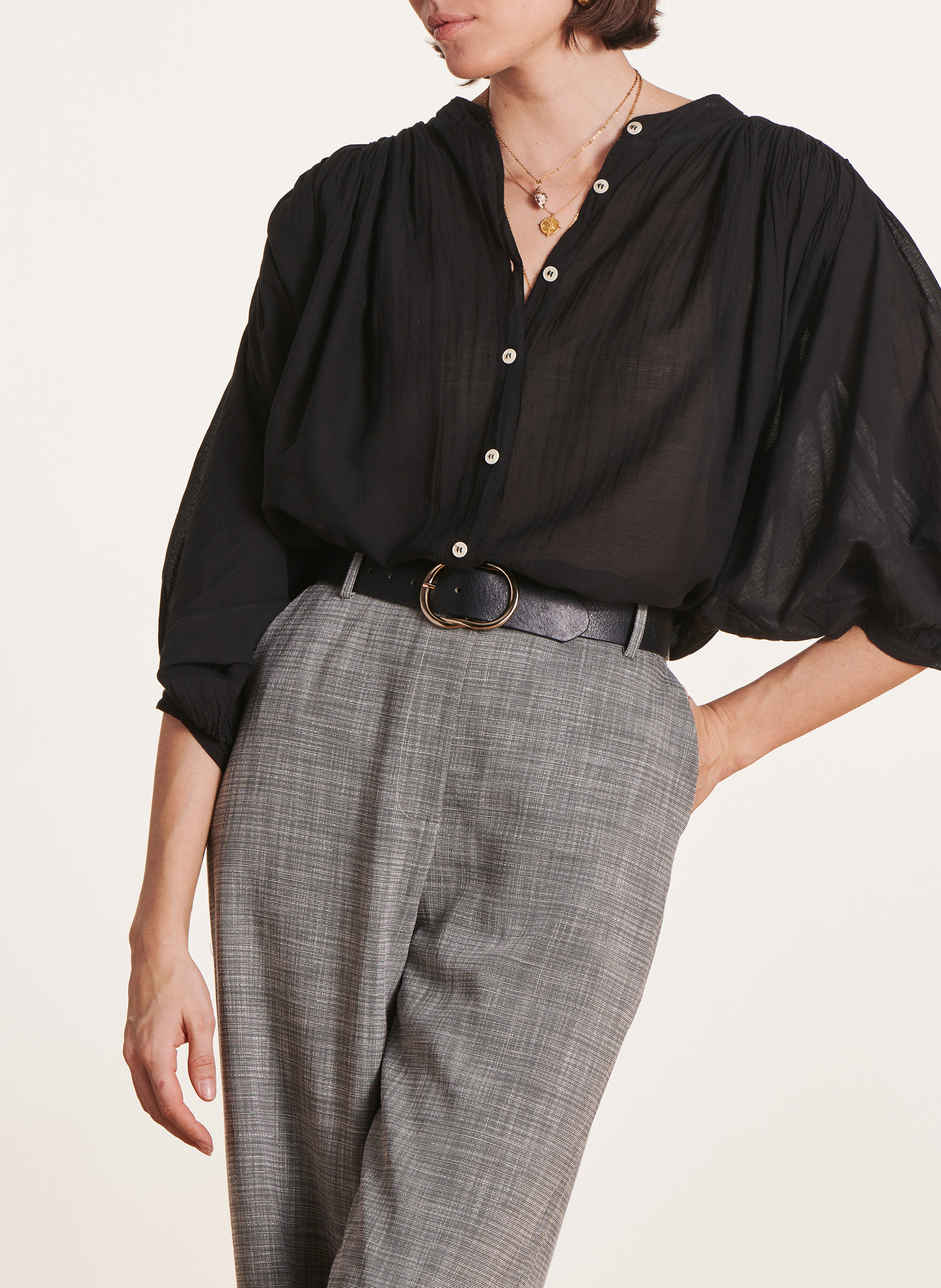 Capri - Einfarbige Oversize-Bluse LA FEE MARABOUTEE Schwarz