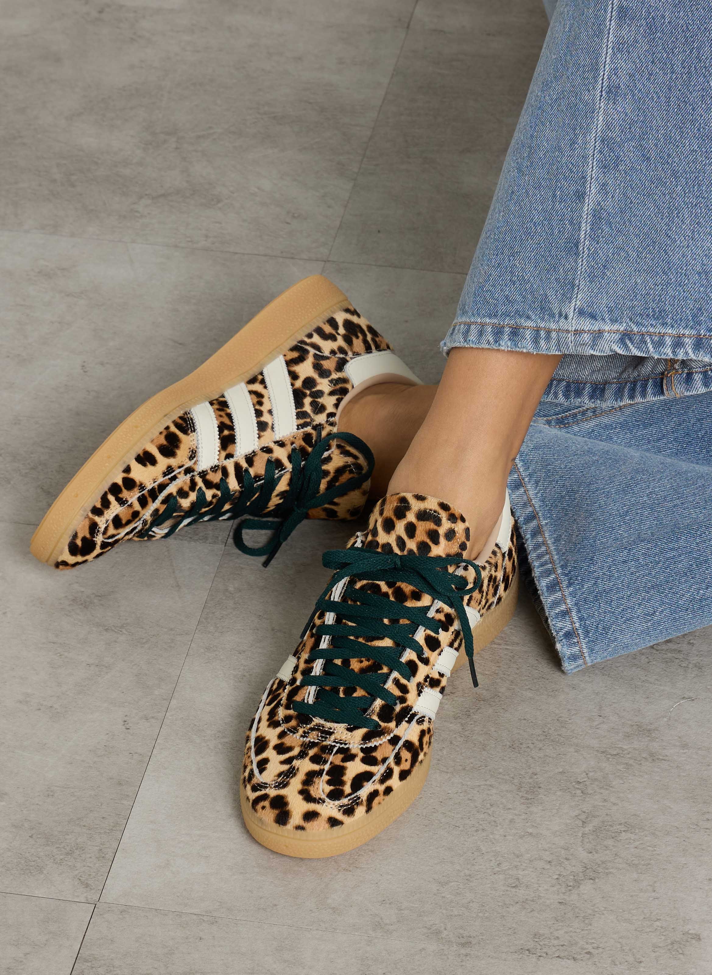 Baskets van leer met print ADIDAS Beige