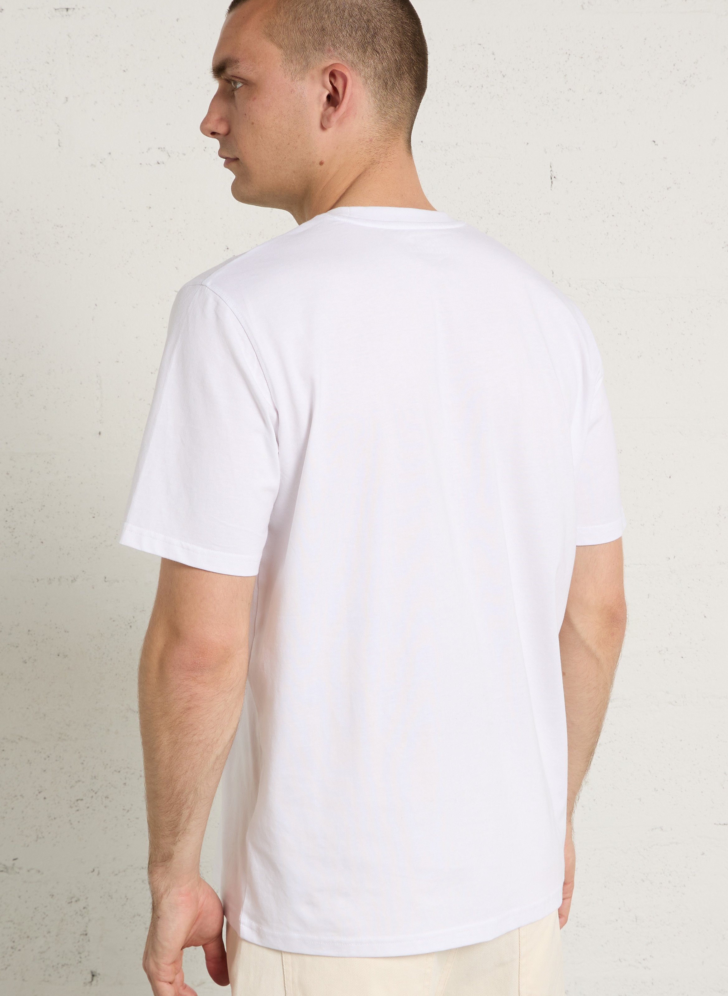 Tee-shirt droit col rond uni à logo brodé CHEVIGNON Blanc