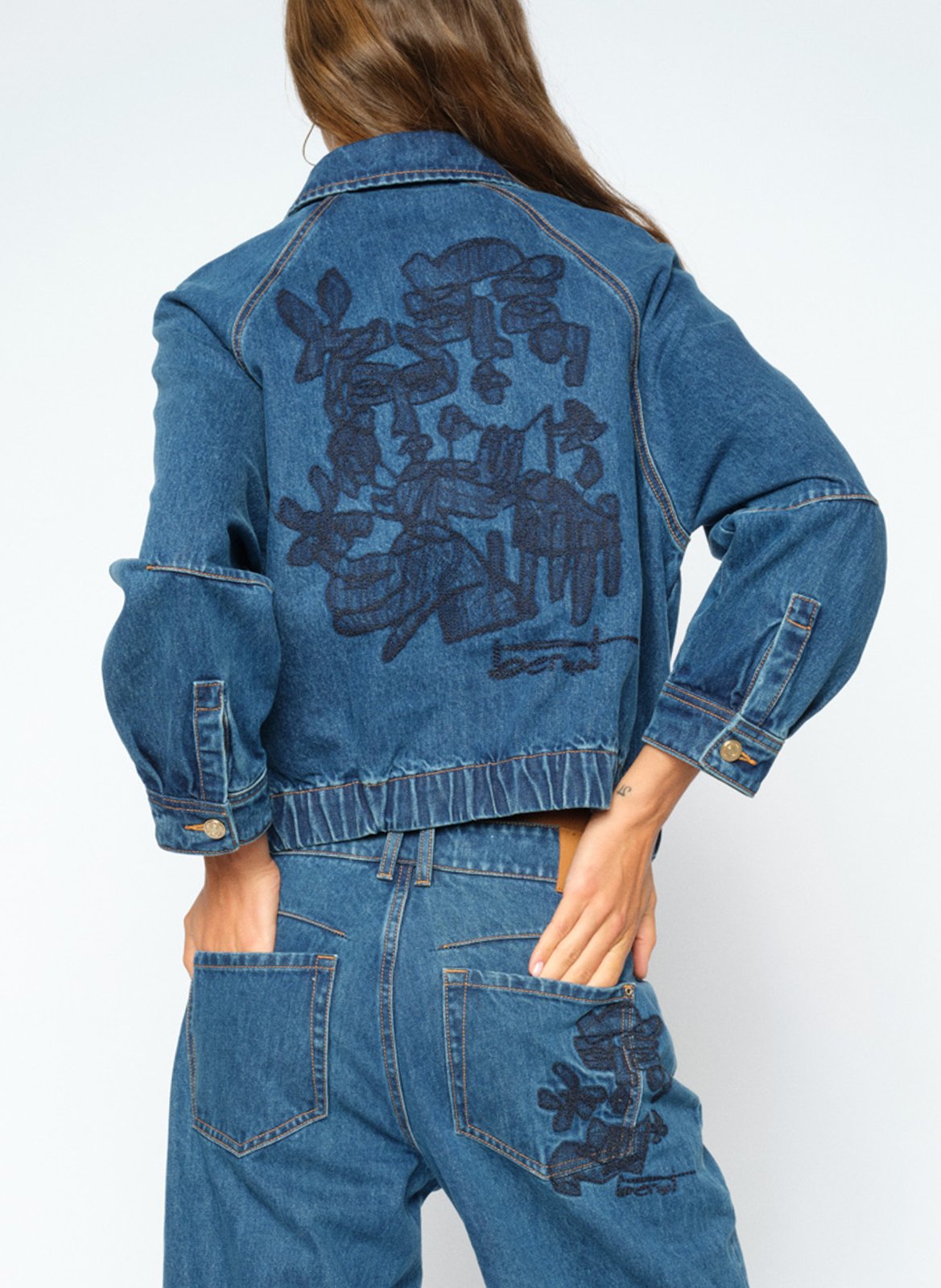 Gerade geschnittene Jacke mit klassischem Kragen aus Baumwoll-Denim. MOS MOSH Blau