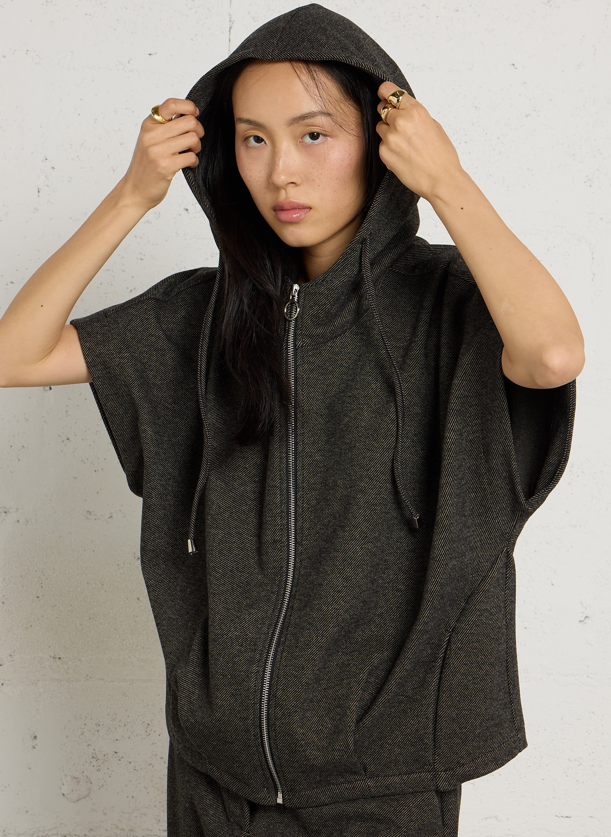 Mouwloos sweatshirt met rits PLEASE Zwart