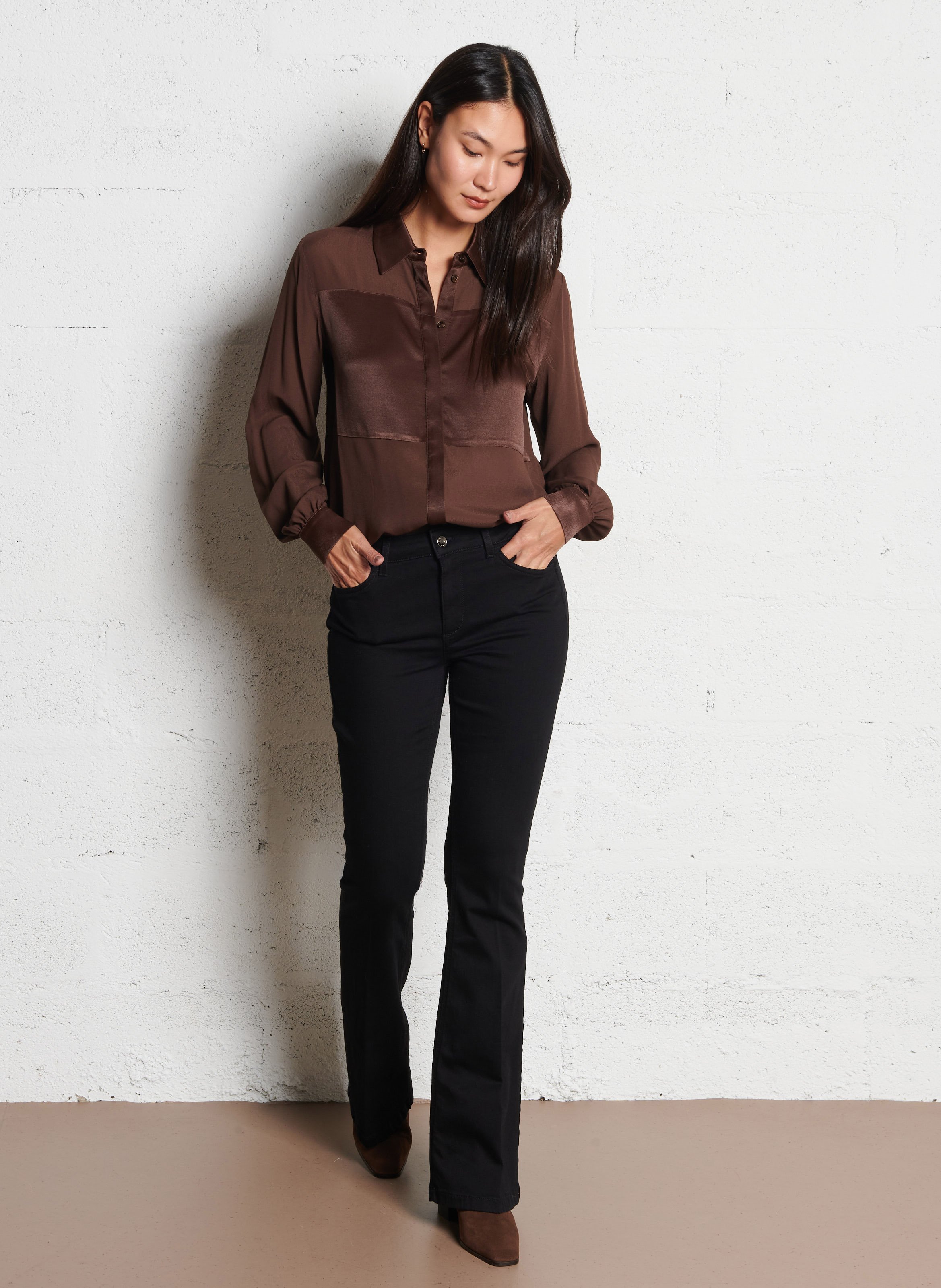 Straight fluid shirt with classic collar LIU JO Braun