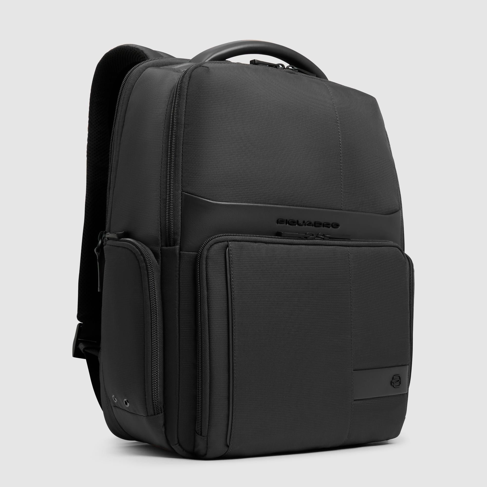 Expandable laptop backpack for 15.6" computer PIQUADRO Black