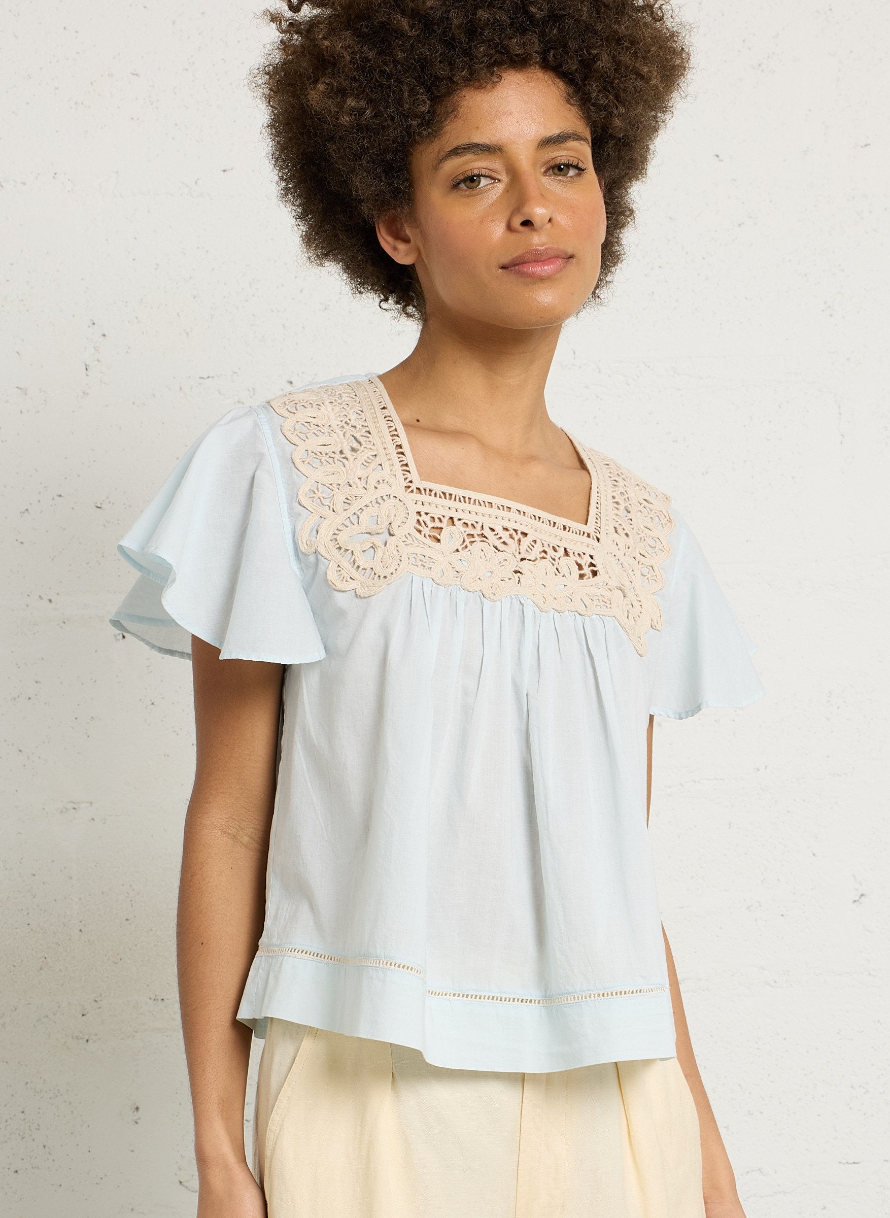 Top col carré brodé en coton bio LOUISE MISHA Bleu