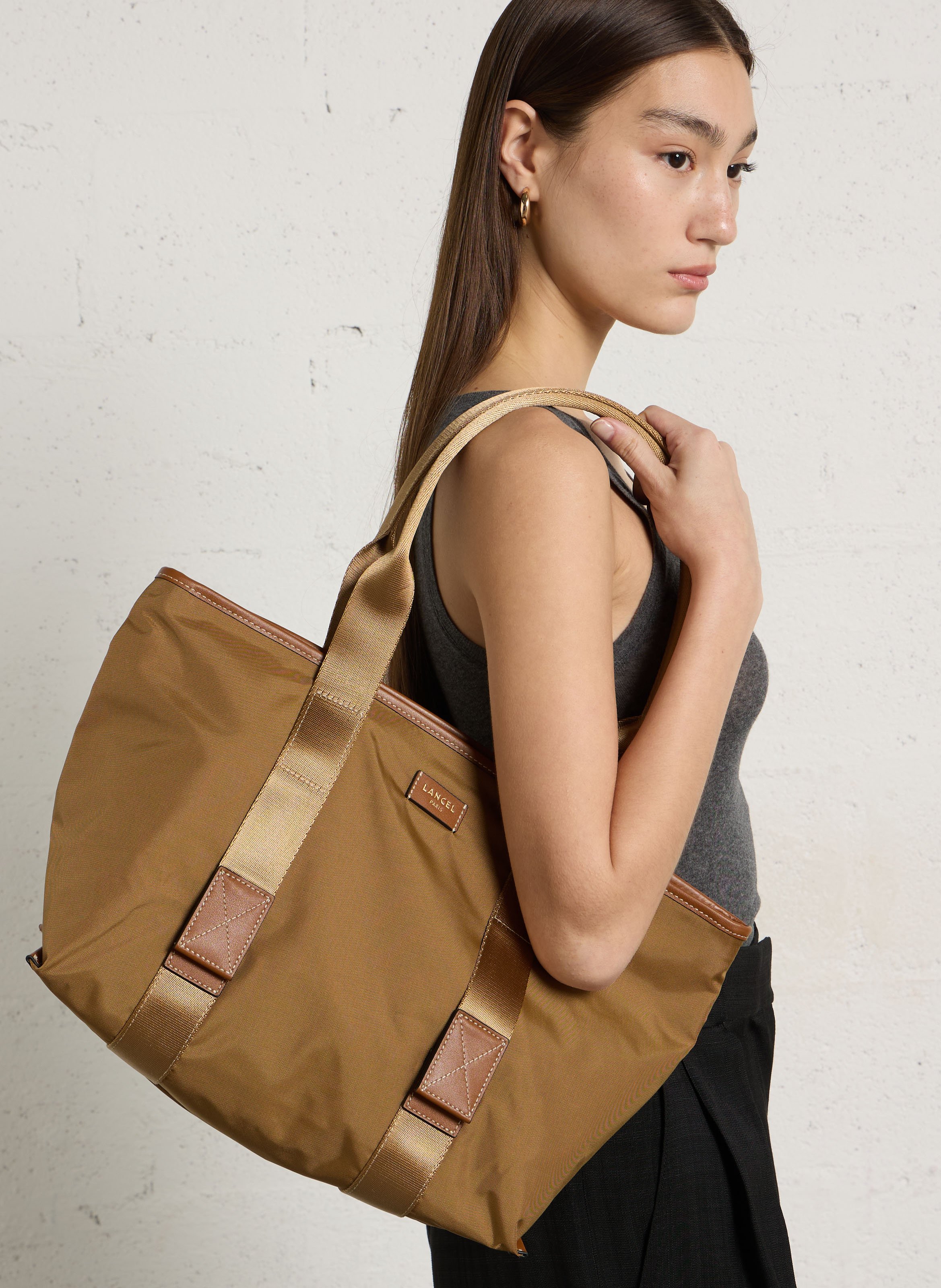 Ritstas gedragen over de schouder in effen kleur LANCEL Beige