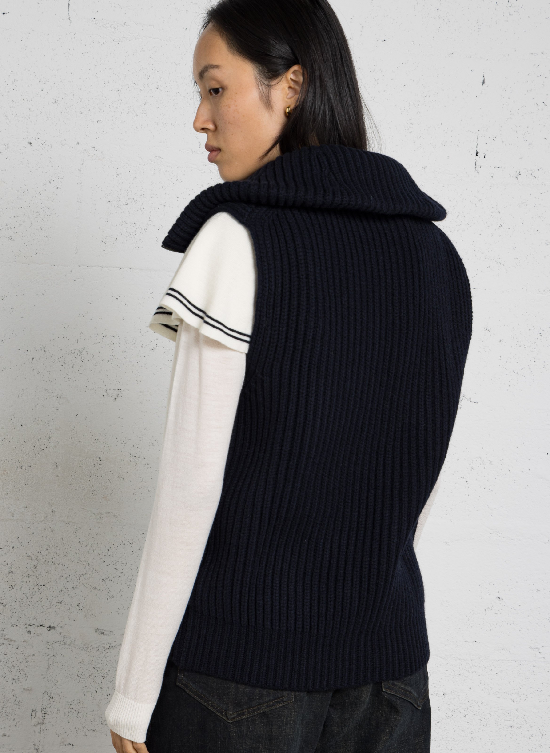 Straight ribbed wool vest SOEUR Blue