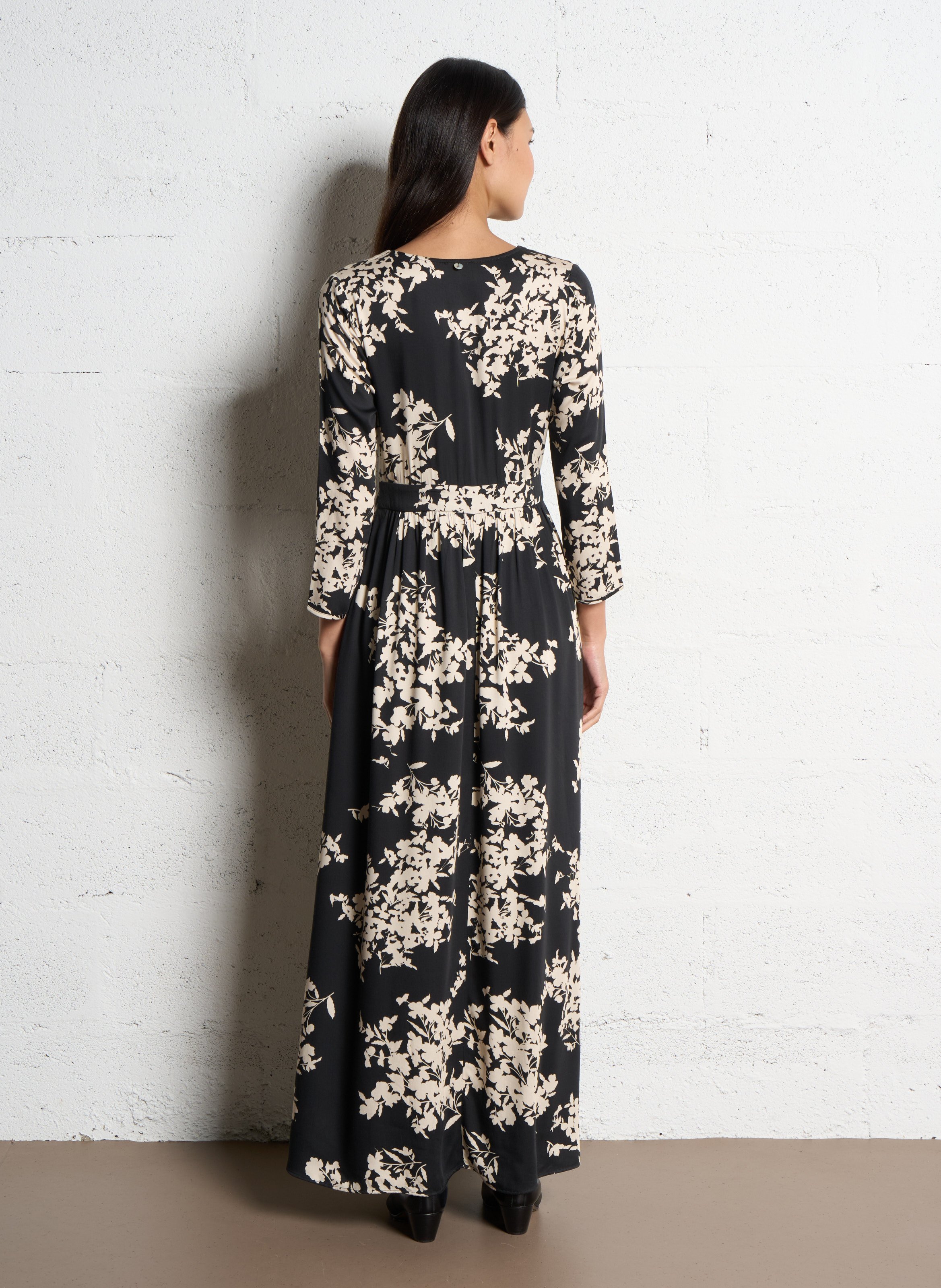 Robe longue col V imprimée ONE STEP Noir