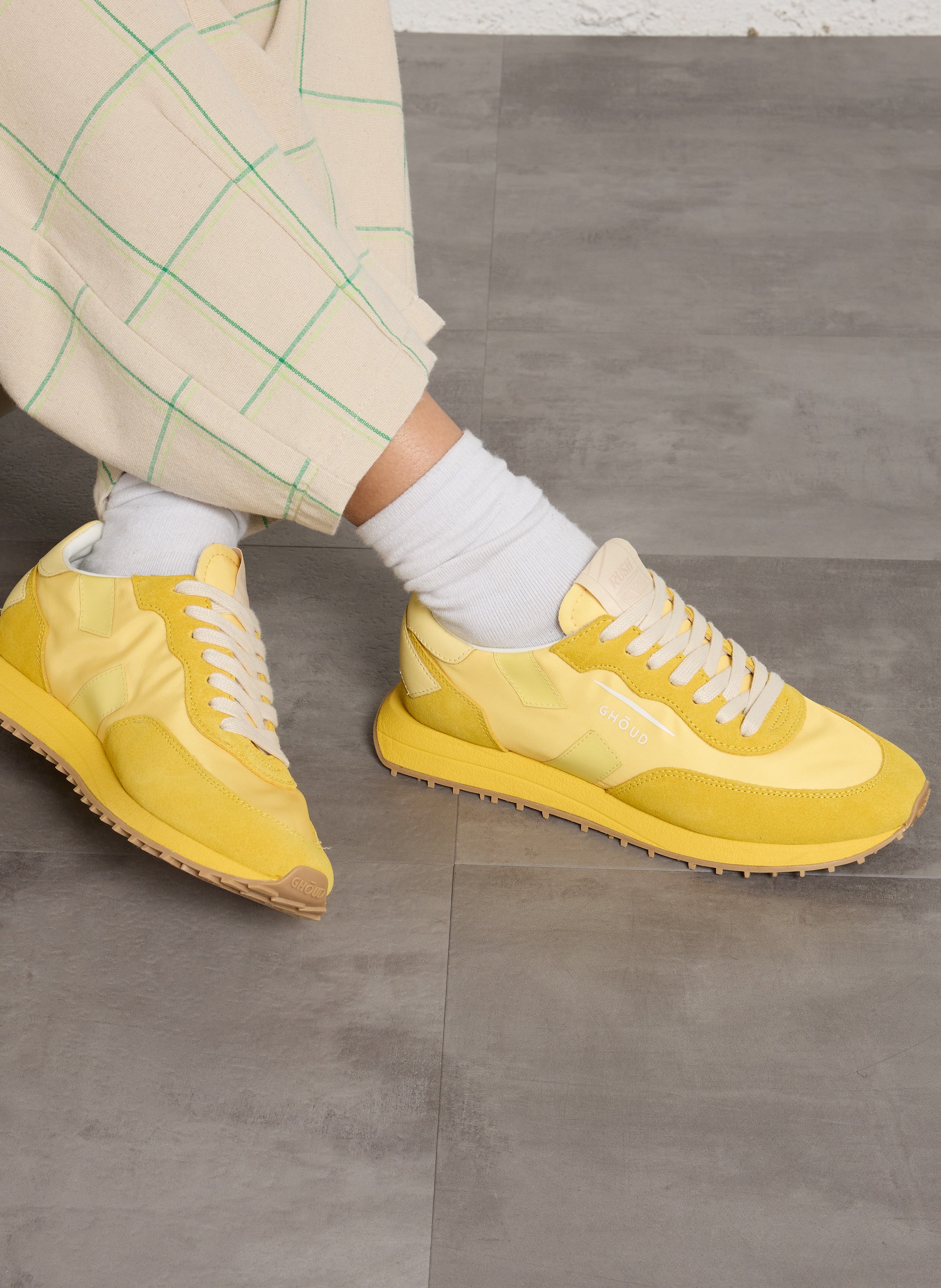 Baskets basses  GHOUD VENICE Jaune