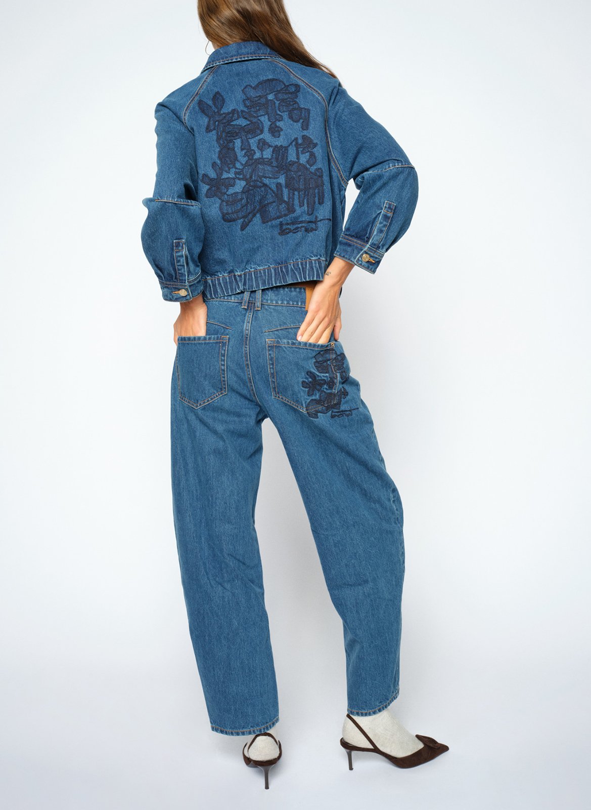 Gerade geschnittene Jacke mit klassischem Kragen aus Baumwoll-Denim. MOS MOSH Blau