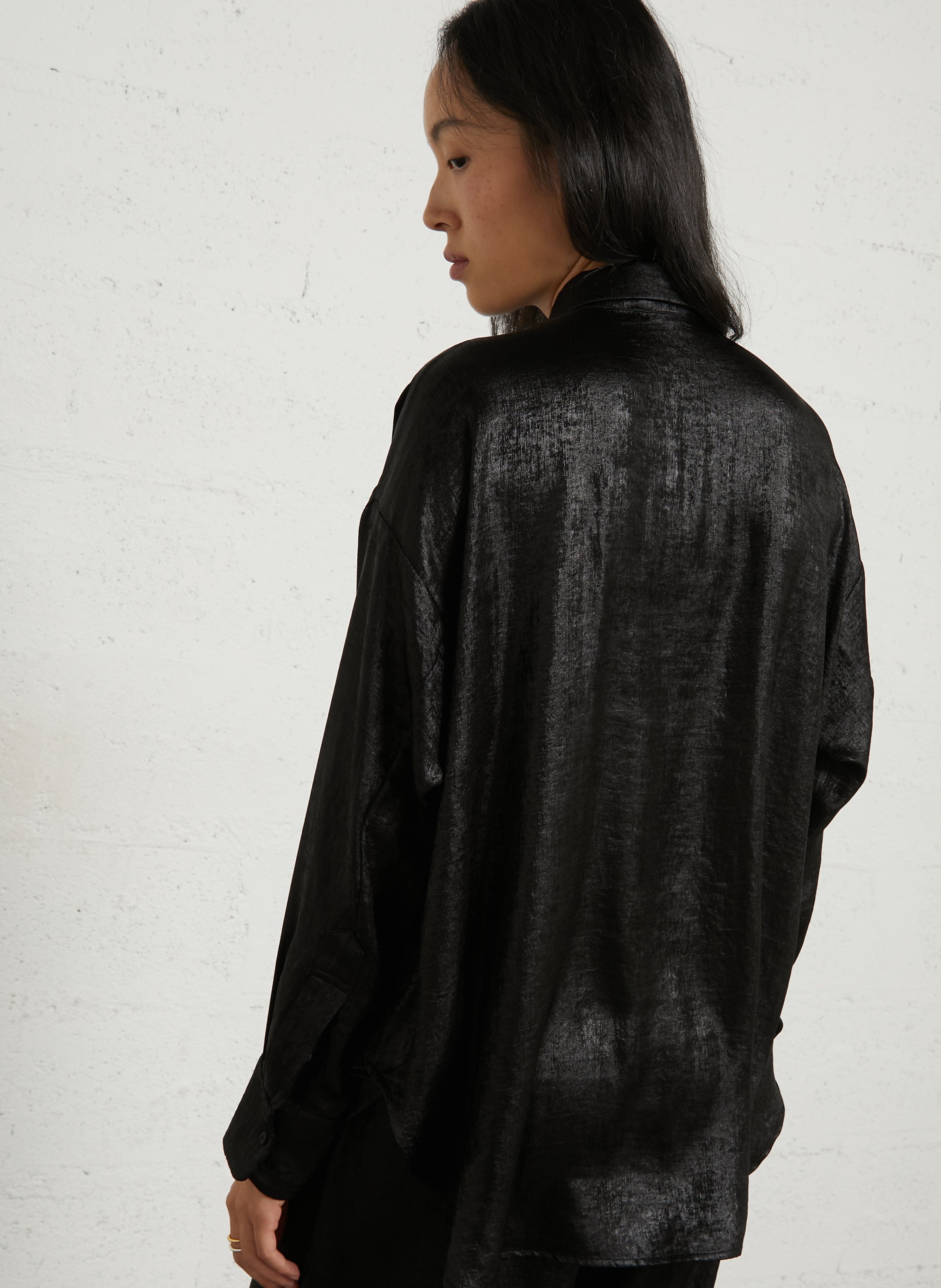 Straight shirt with classic collar MOMONI Black