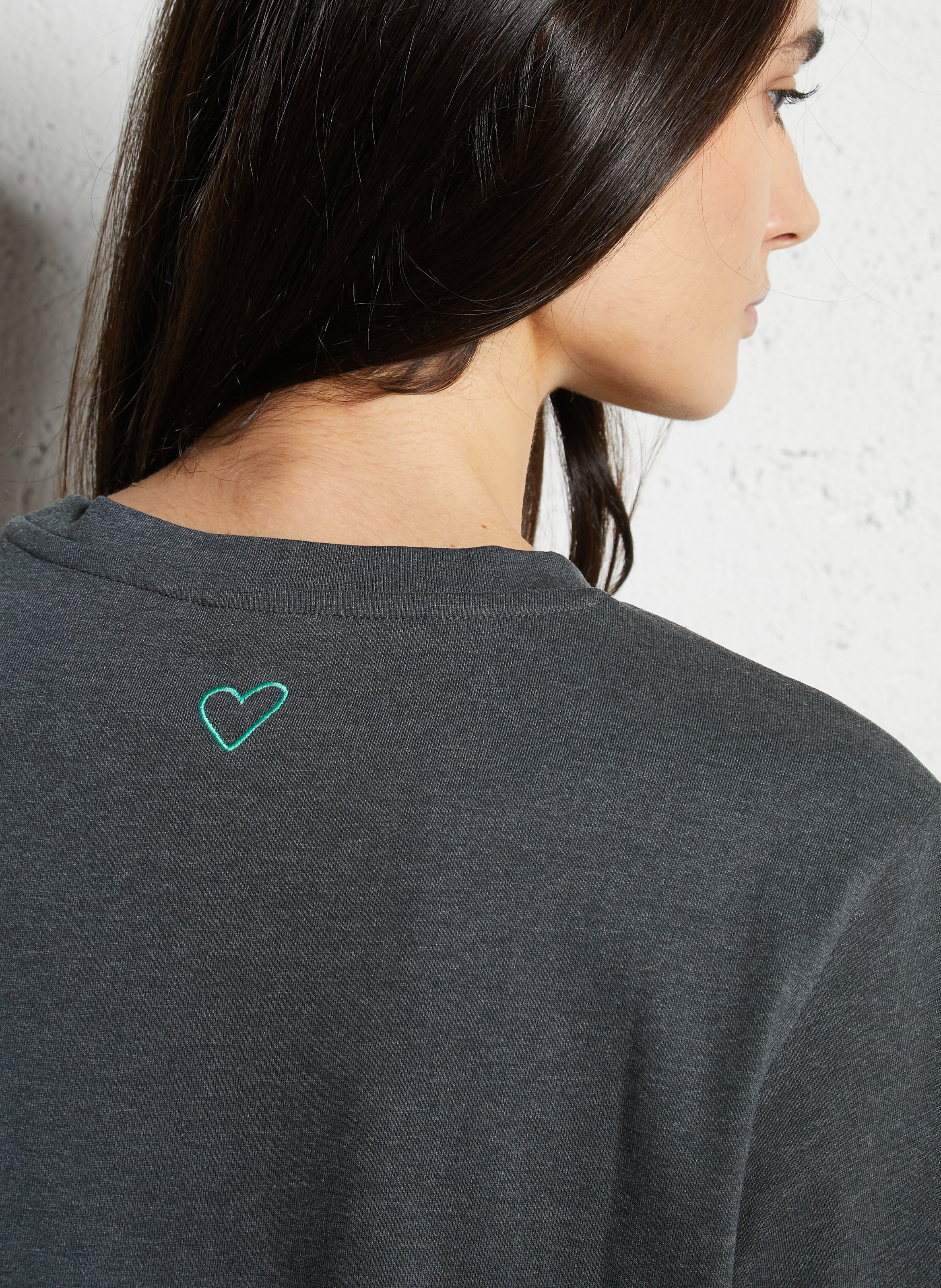 Tee-shirt droit col rond à détails brodés VILA Gris