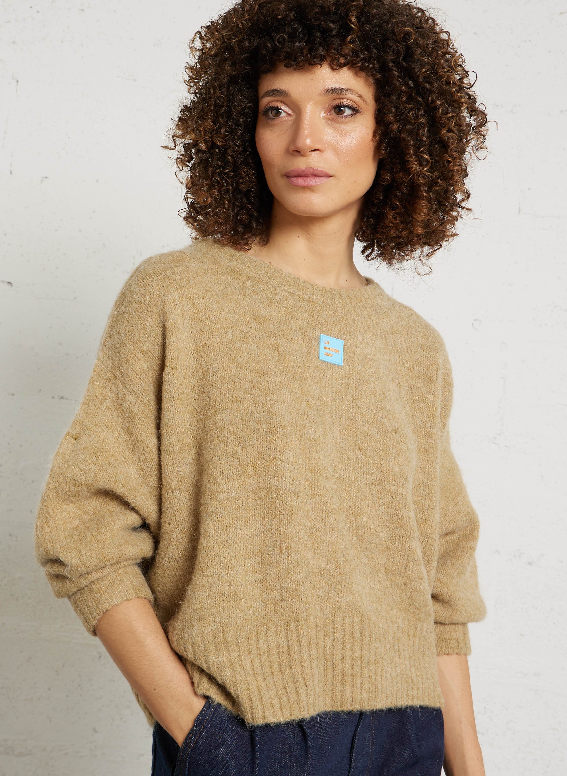 Oversize round-neck knit sweater AMERICAN VINTAGE Beige