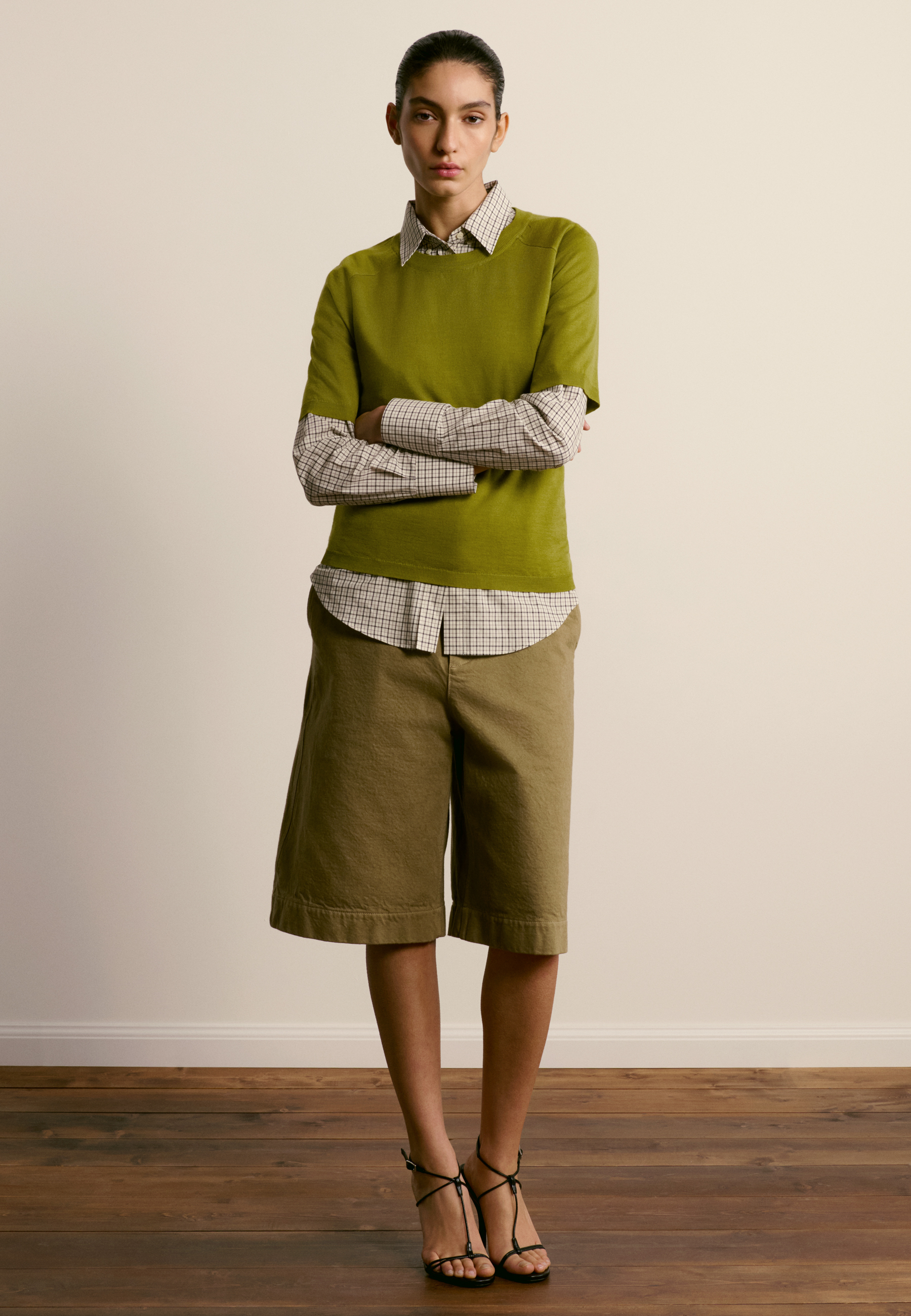 Round neck merino wool T-shirt MAISON MONTAGUT Green