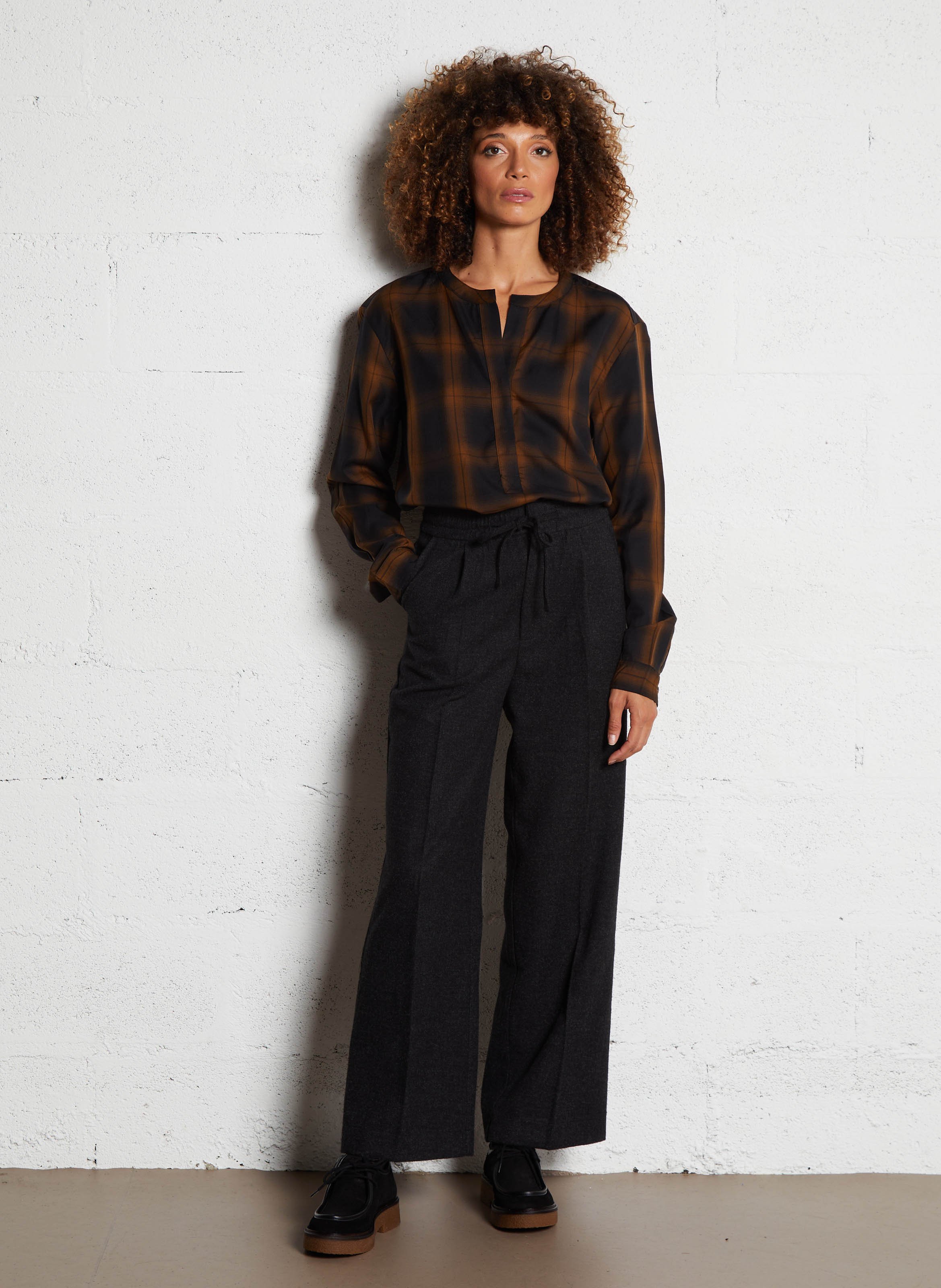 Loose checkered tunic blouse SEE U SOON Black