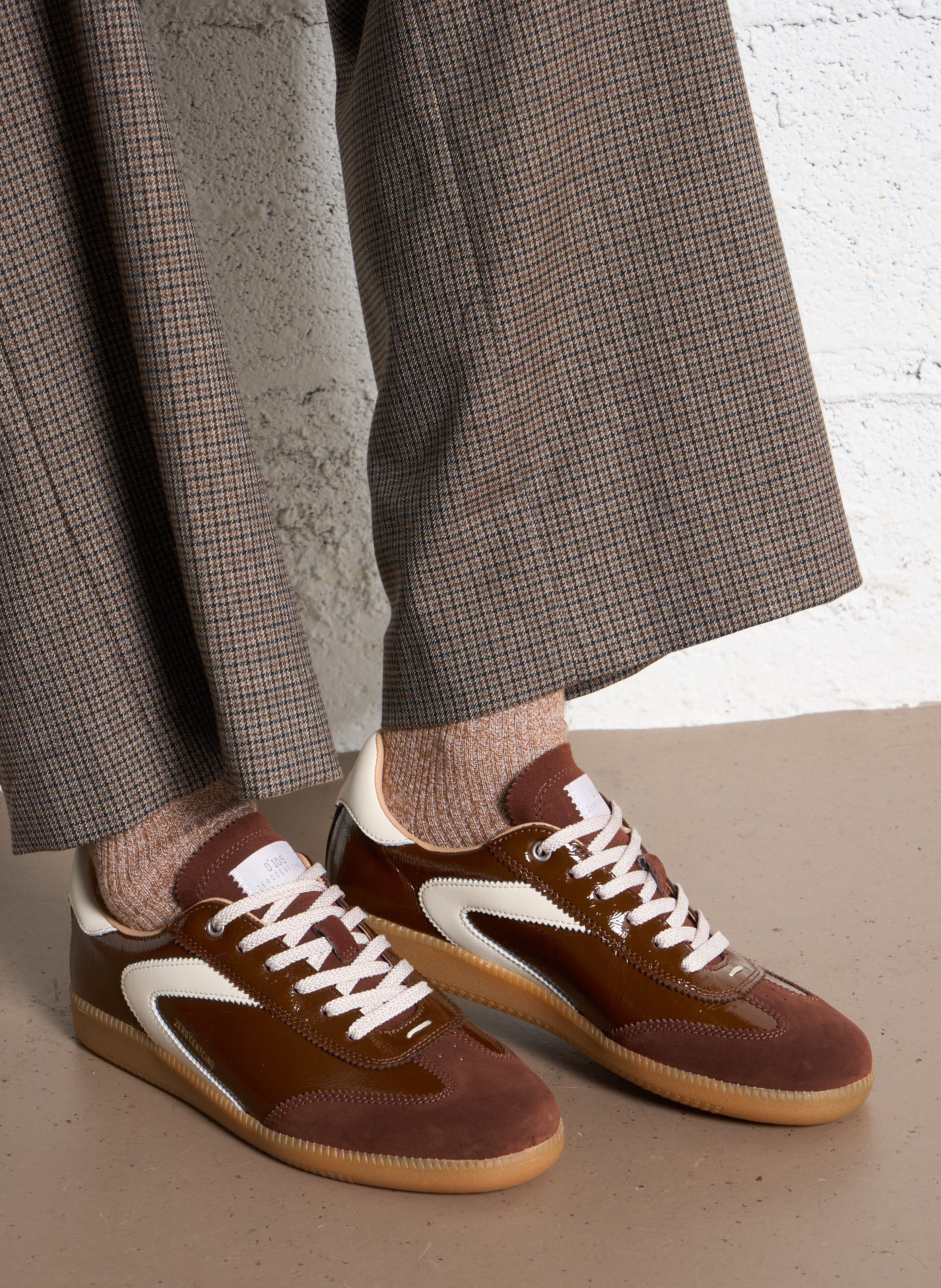 Baskets basses en cuir 0'105 Marron