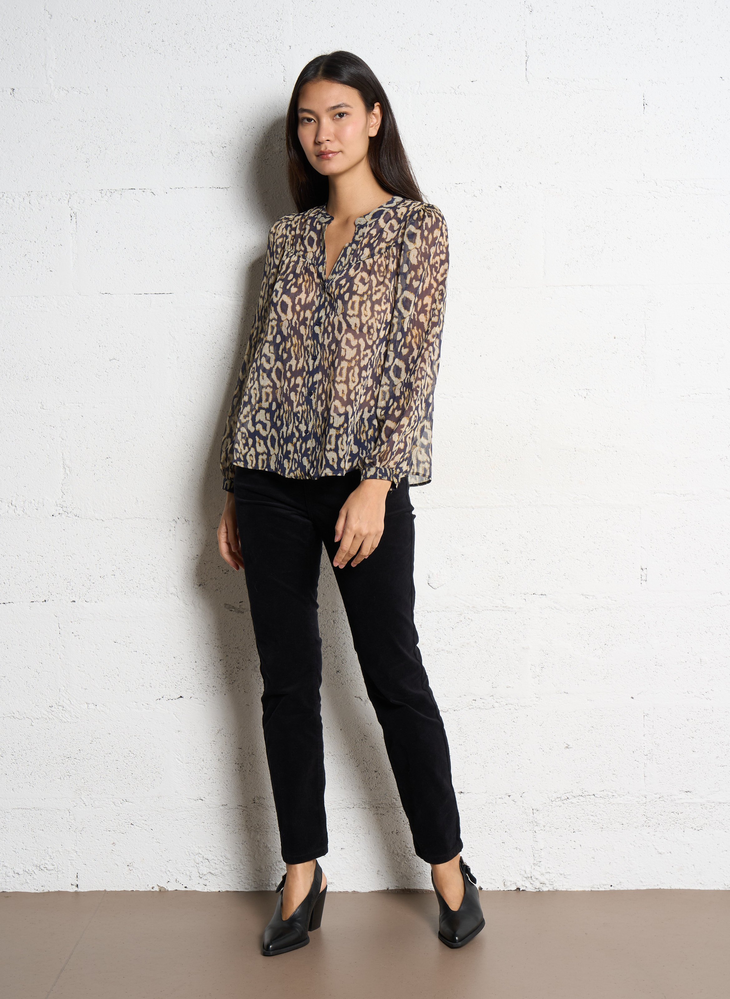 Blouse col tunisien imprimée léopard SUD EXPRESS Bleu