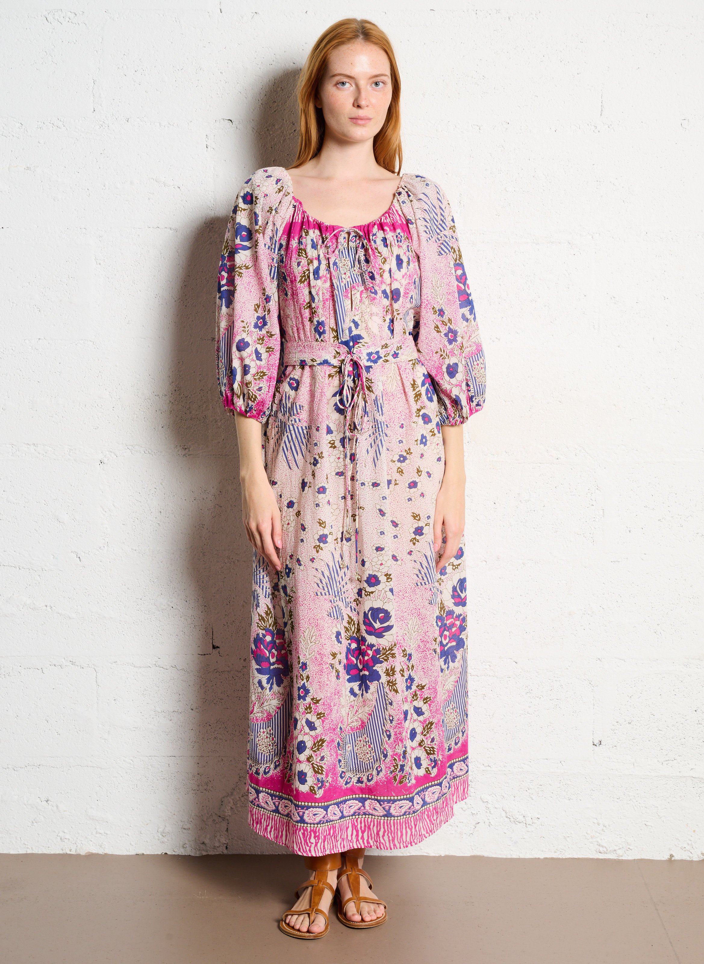 Langes Kleid mit Wasserfallausschnitt aus Baumwolle ANTIK BATIK Rosa