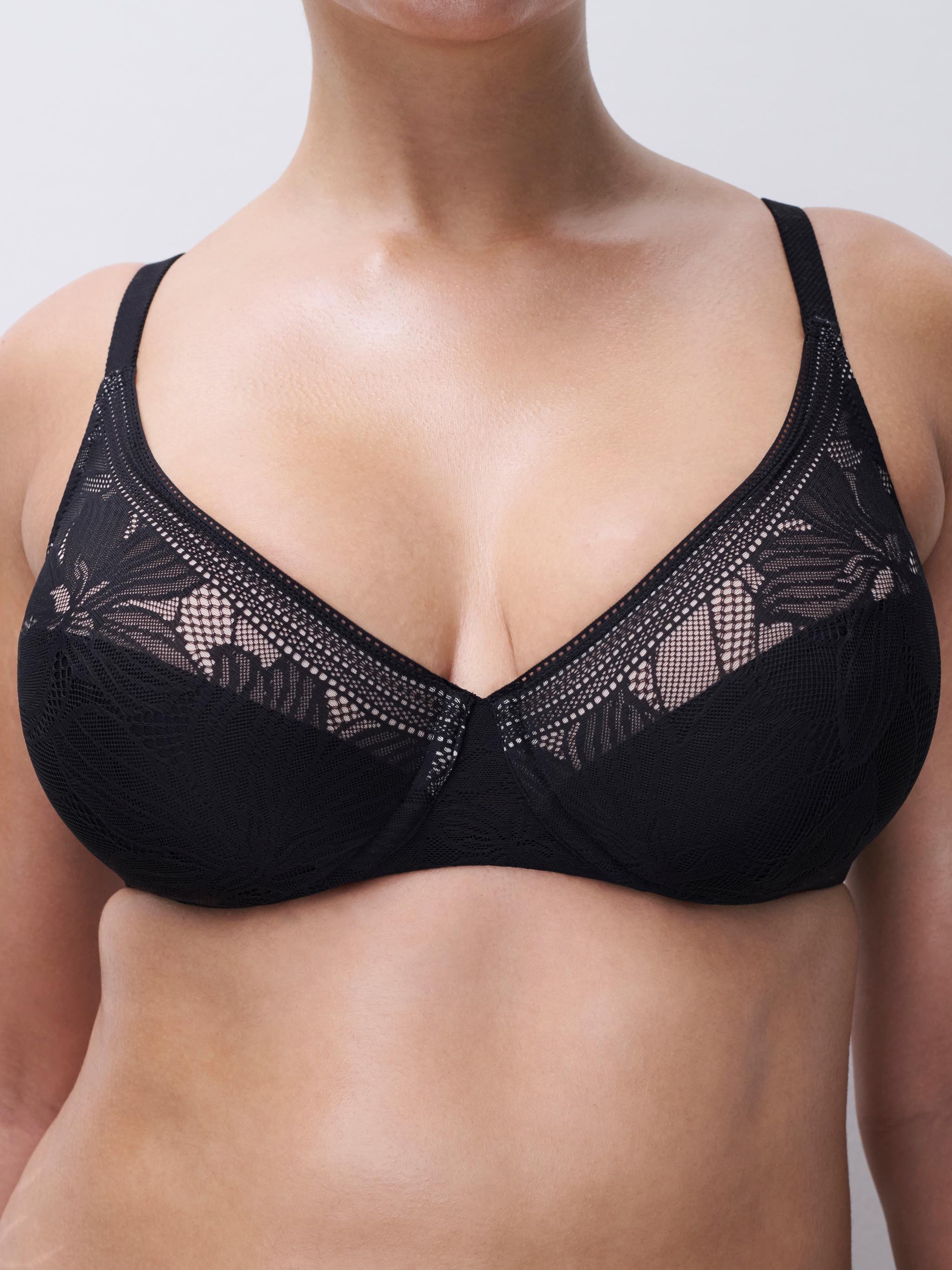 Moulded full-cup bra | Black CHANTELLE Women