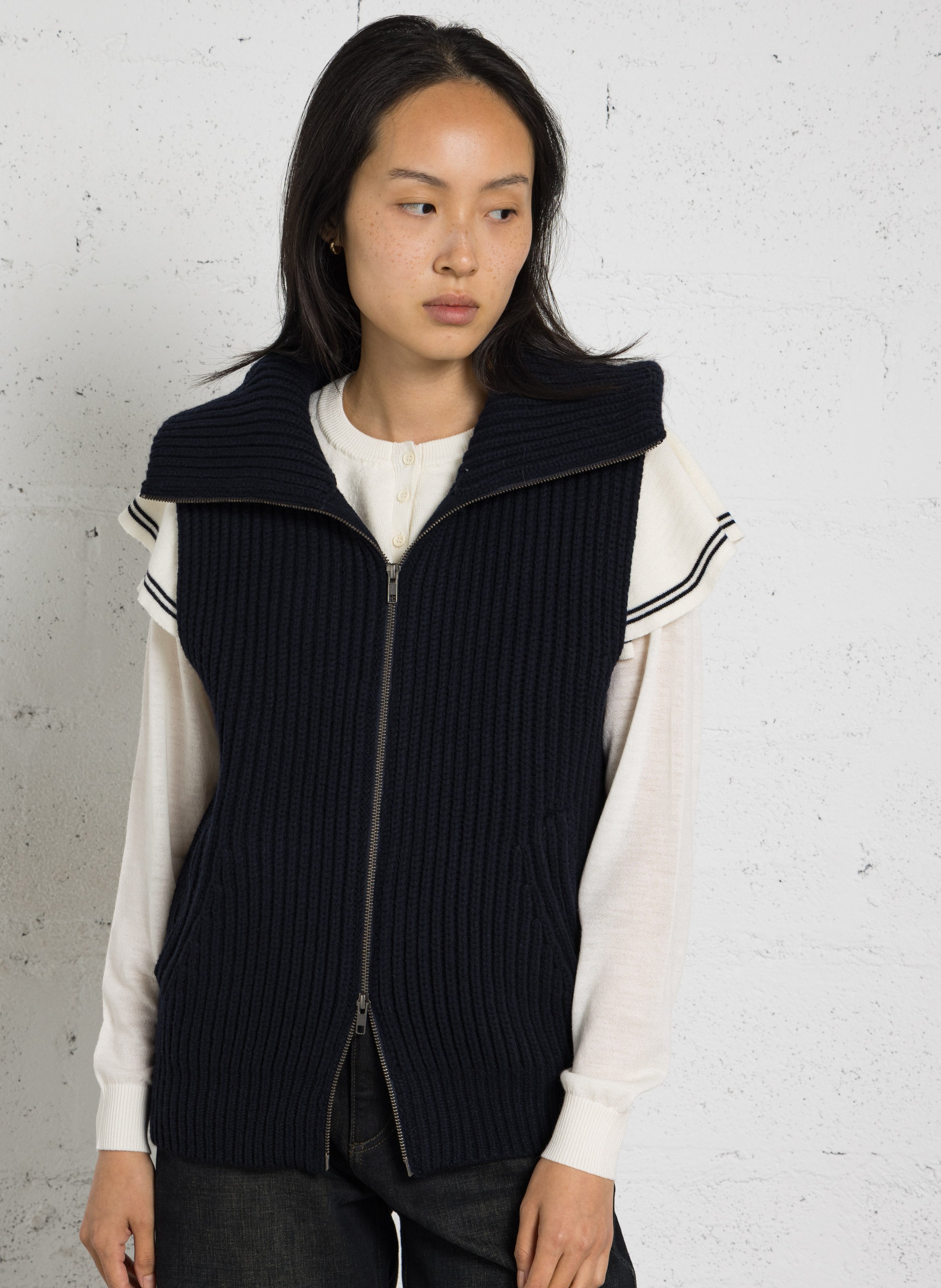 Straight ribbed wool vest SOEUR Blue