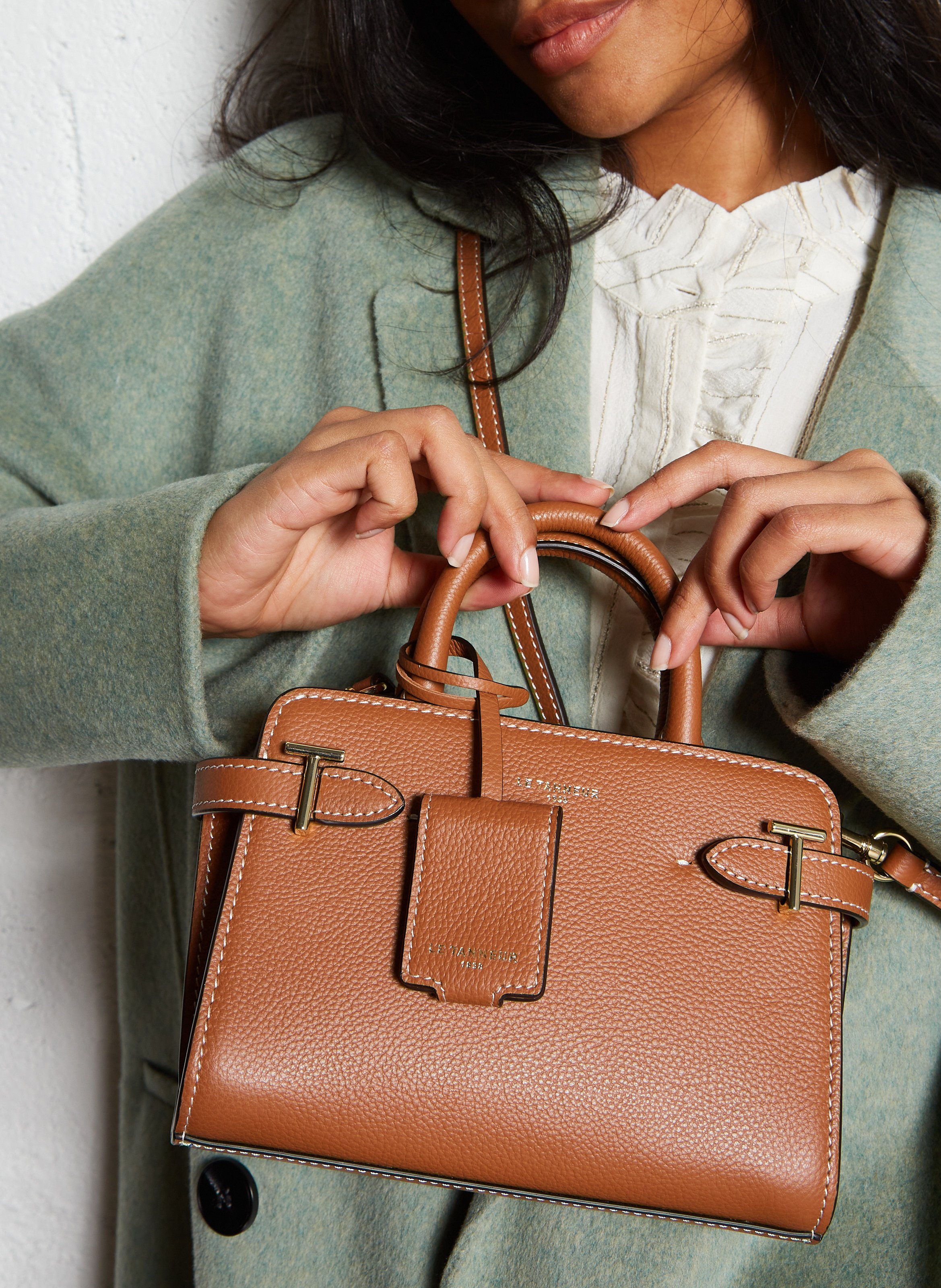 Sac bandoulière en cuir grainé LE TANNEUR Marron