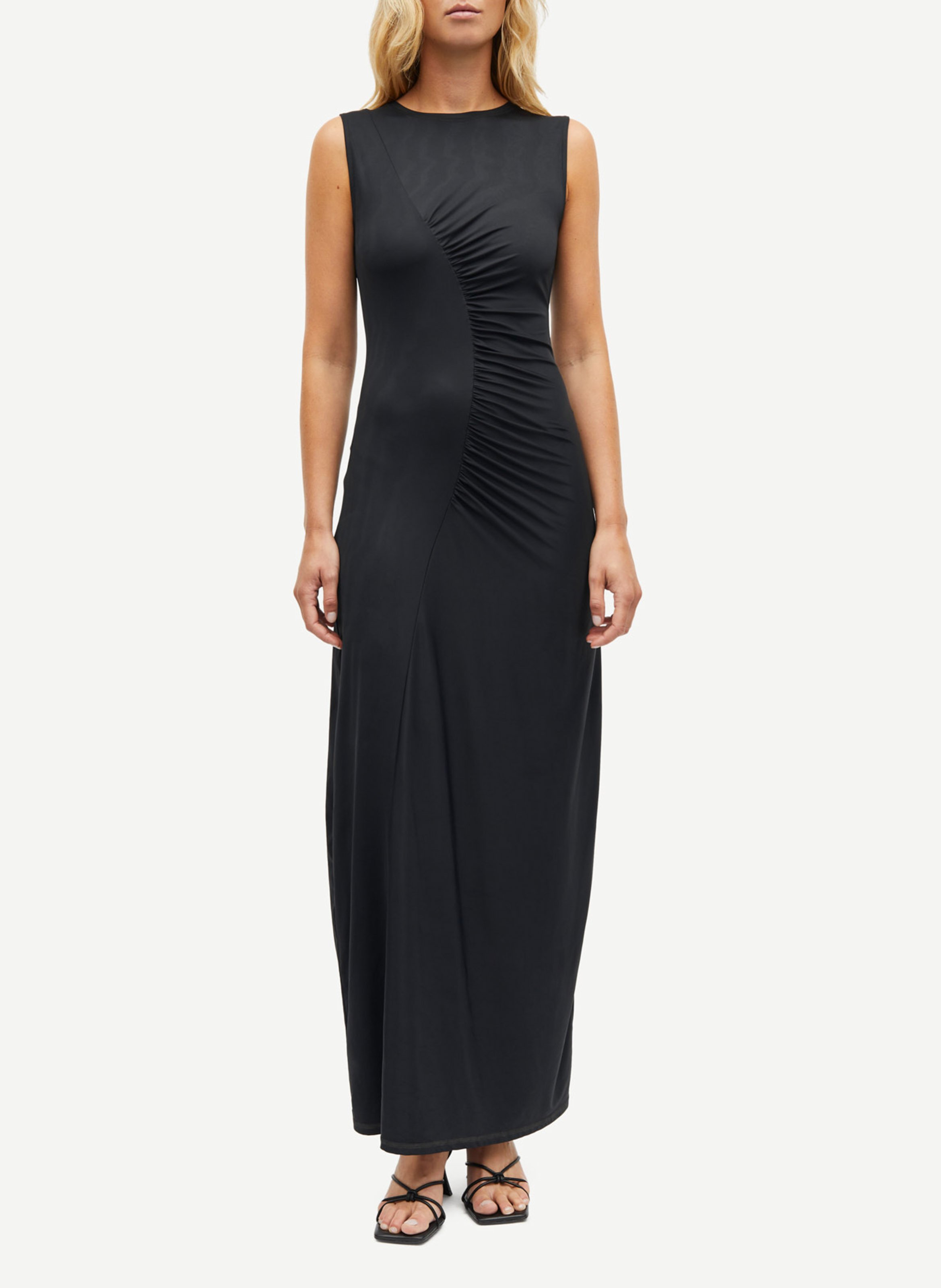 Robe longue col rond satiné SAMSOE SAMSOE Noir