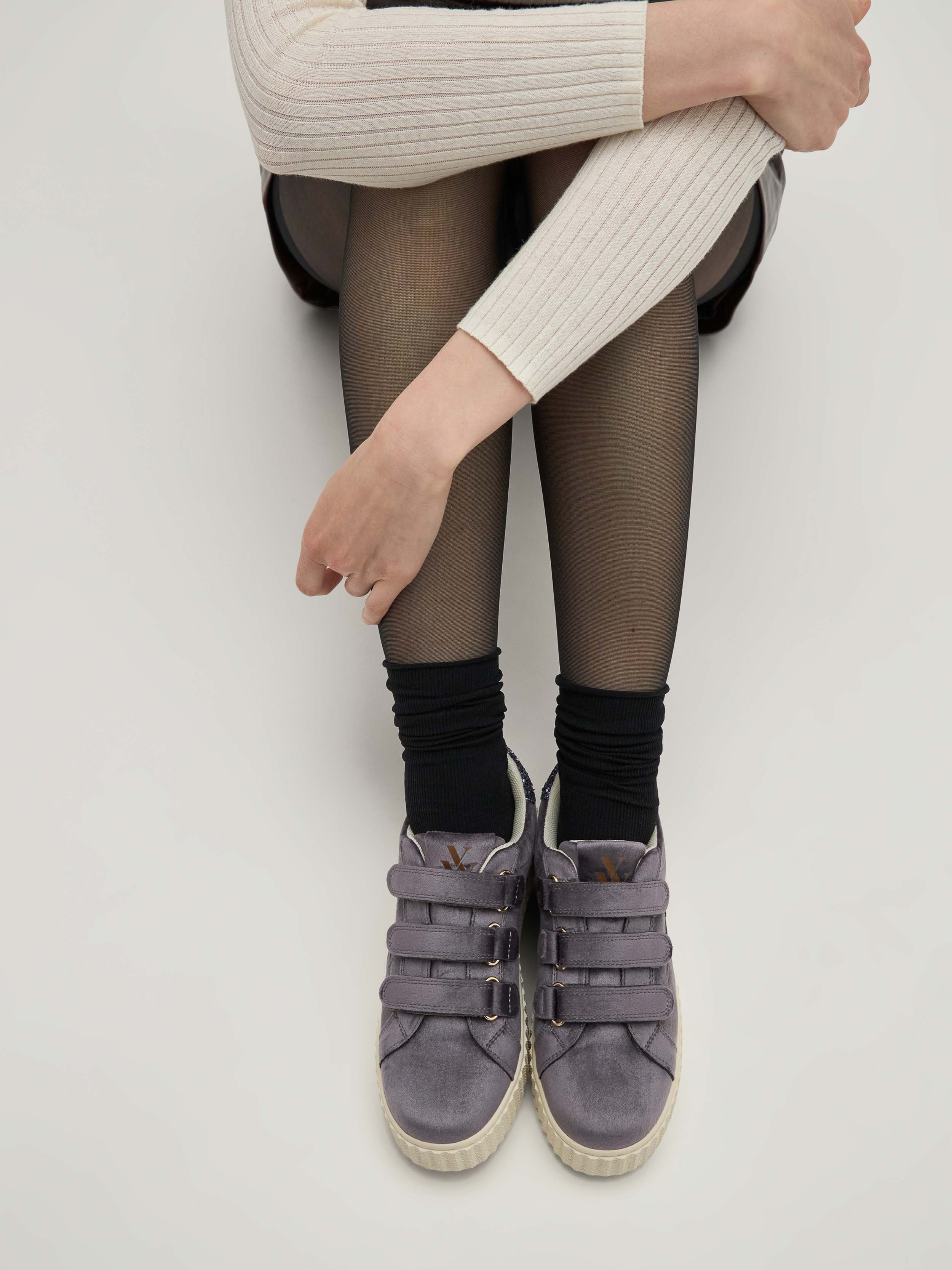 Baskets basses en velours et paillettes VANESSA WU Violet