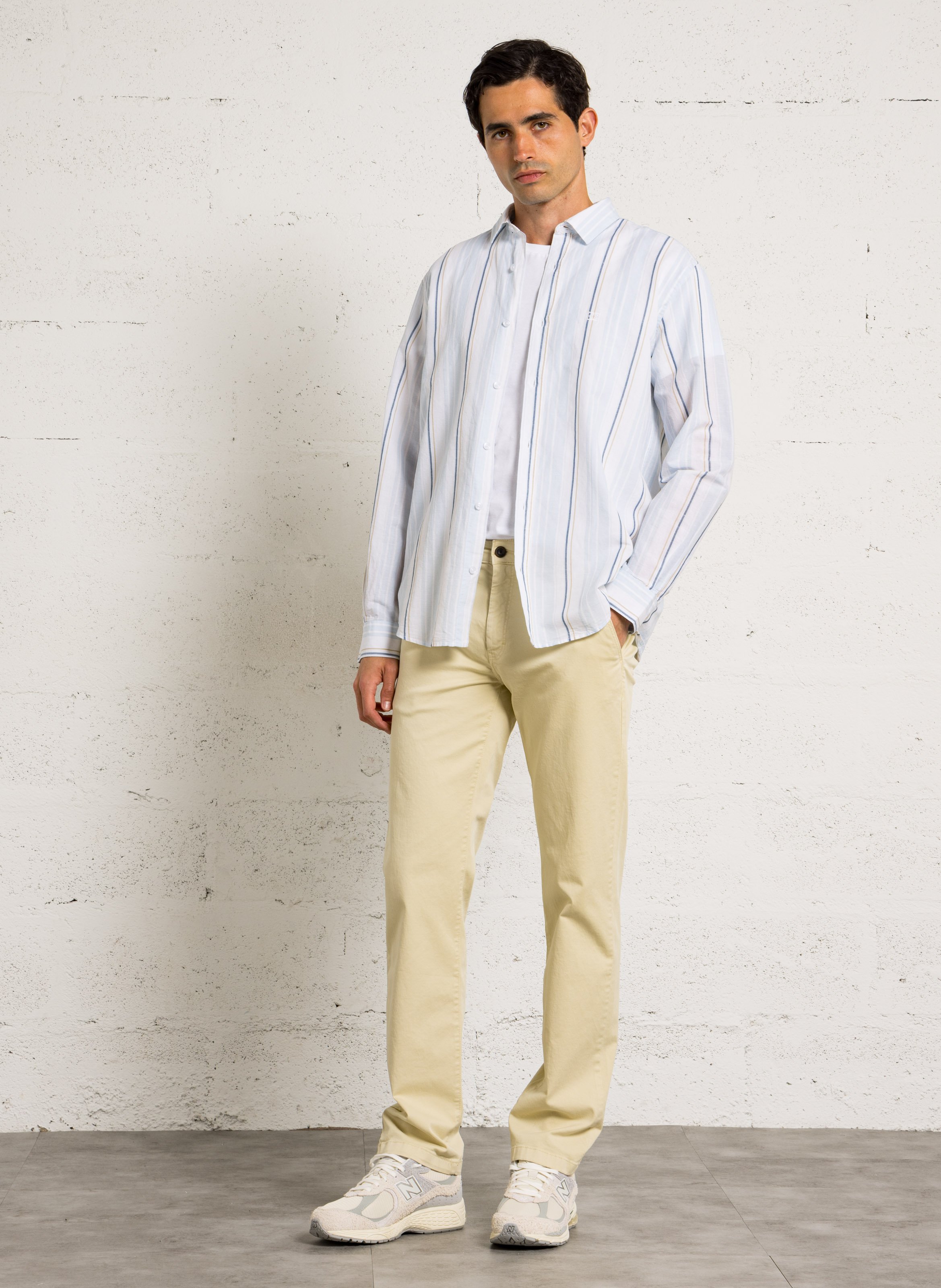 Oversized classic collar shirt in striped cotton and linen blend ARMOR LUX White