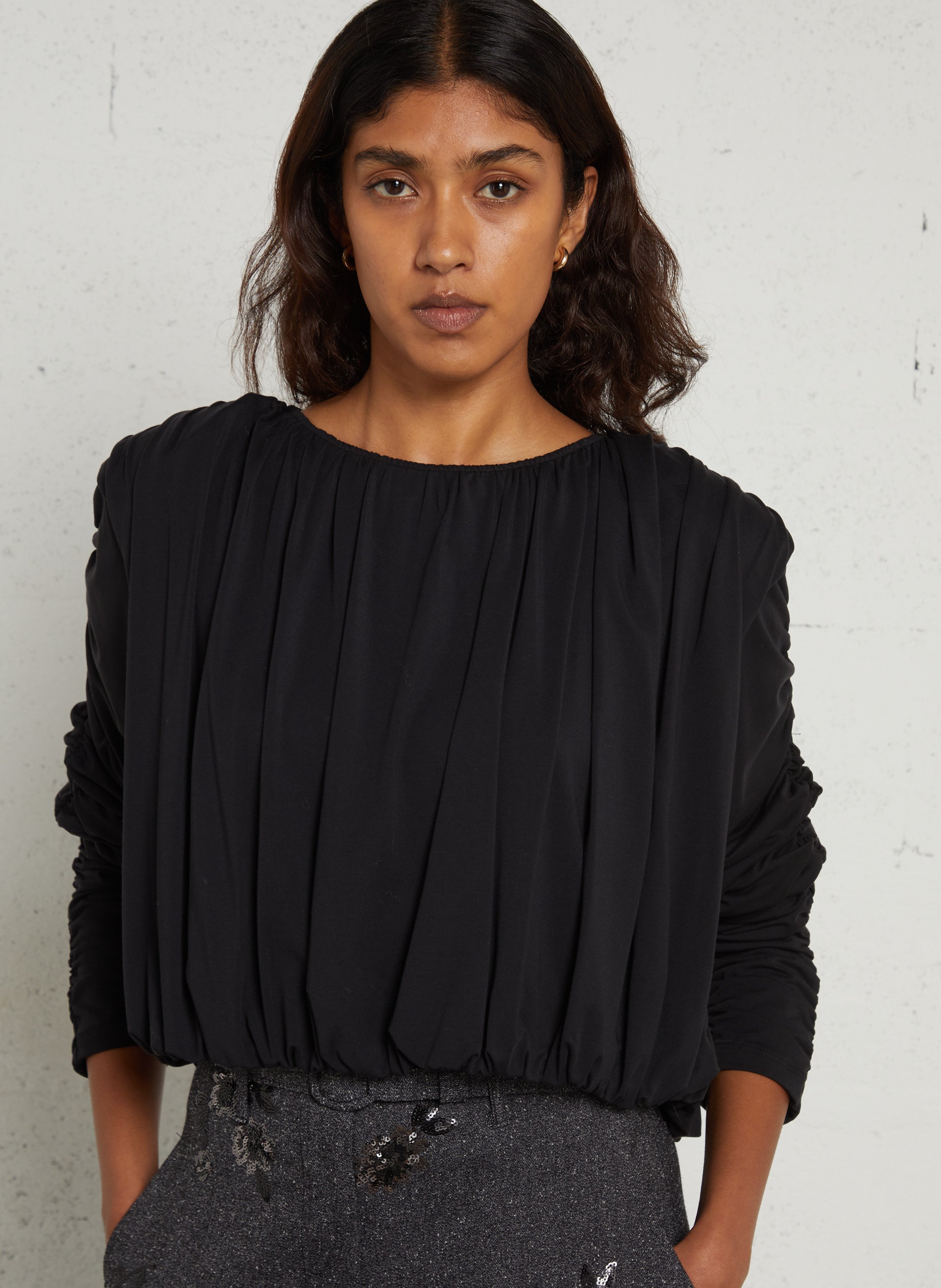 Top droit col rond plissé IMPERIAL Noir