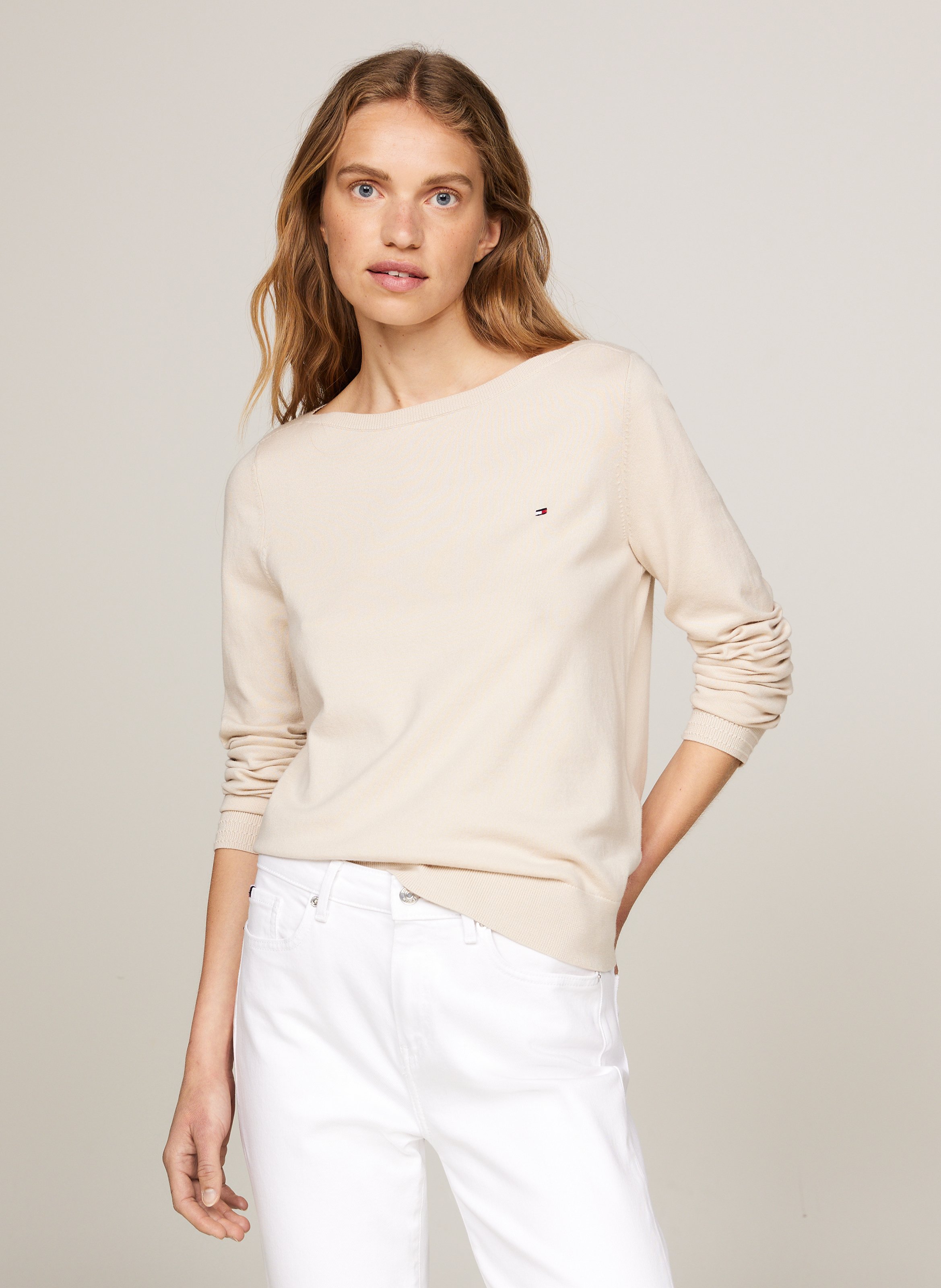 Beige tommy hilfiger sweater online