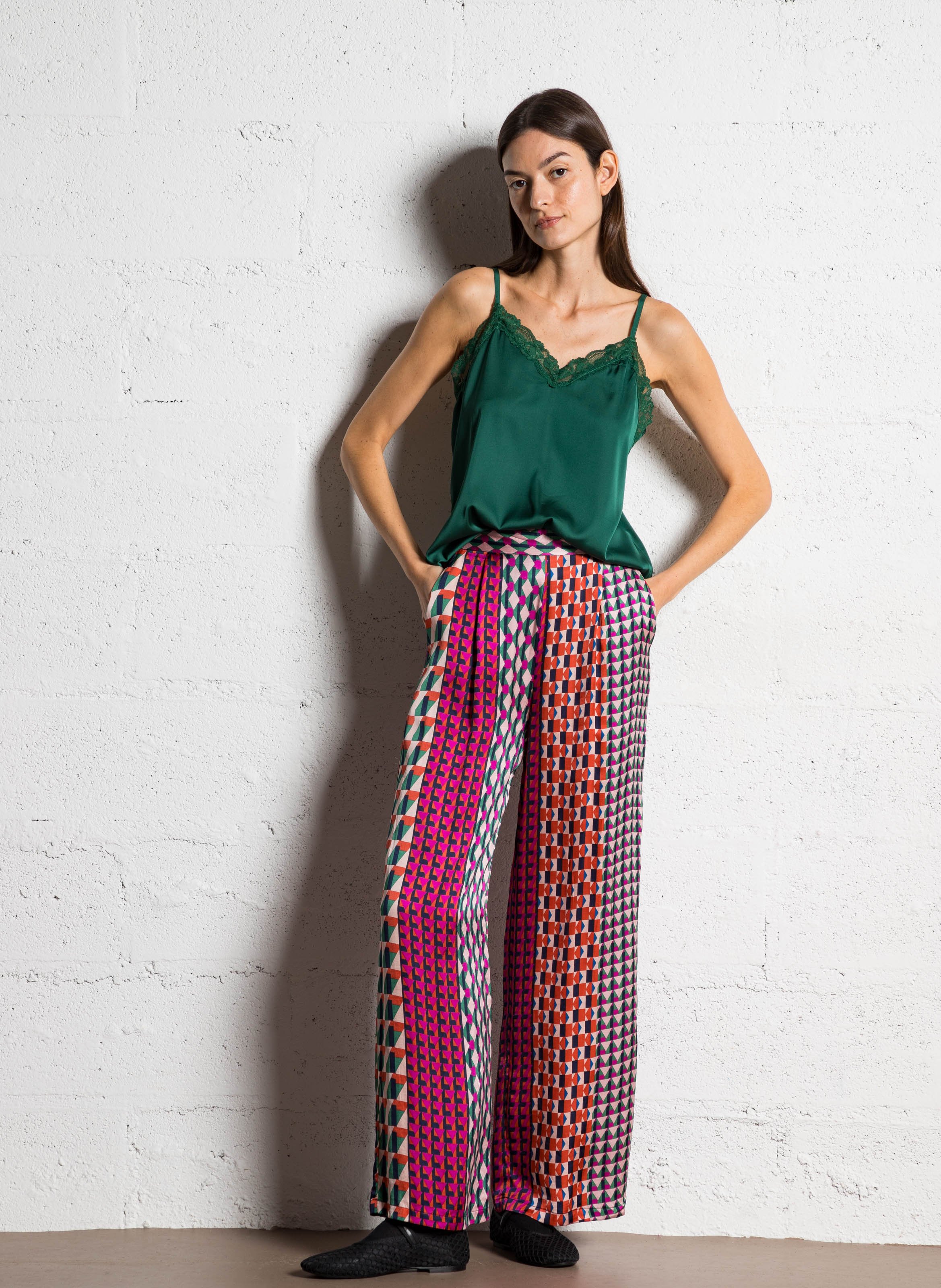 Pantalon droit à imprimé graphique LA PETITE ETOILE Multicolore