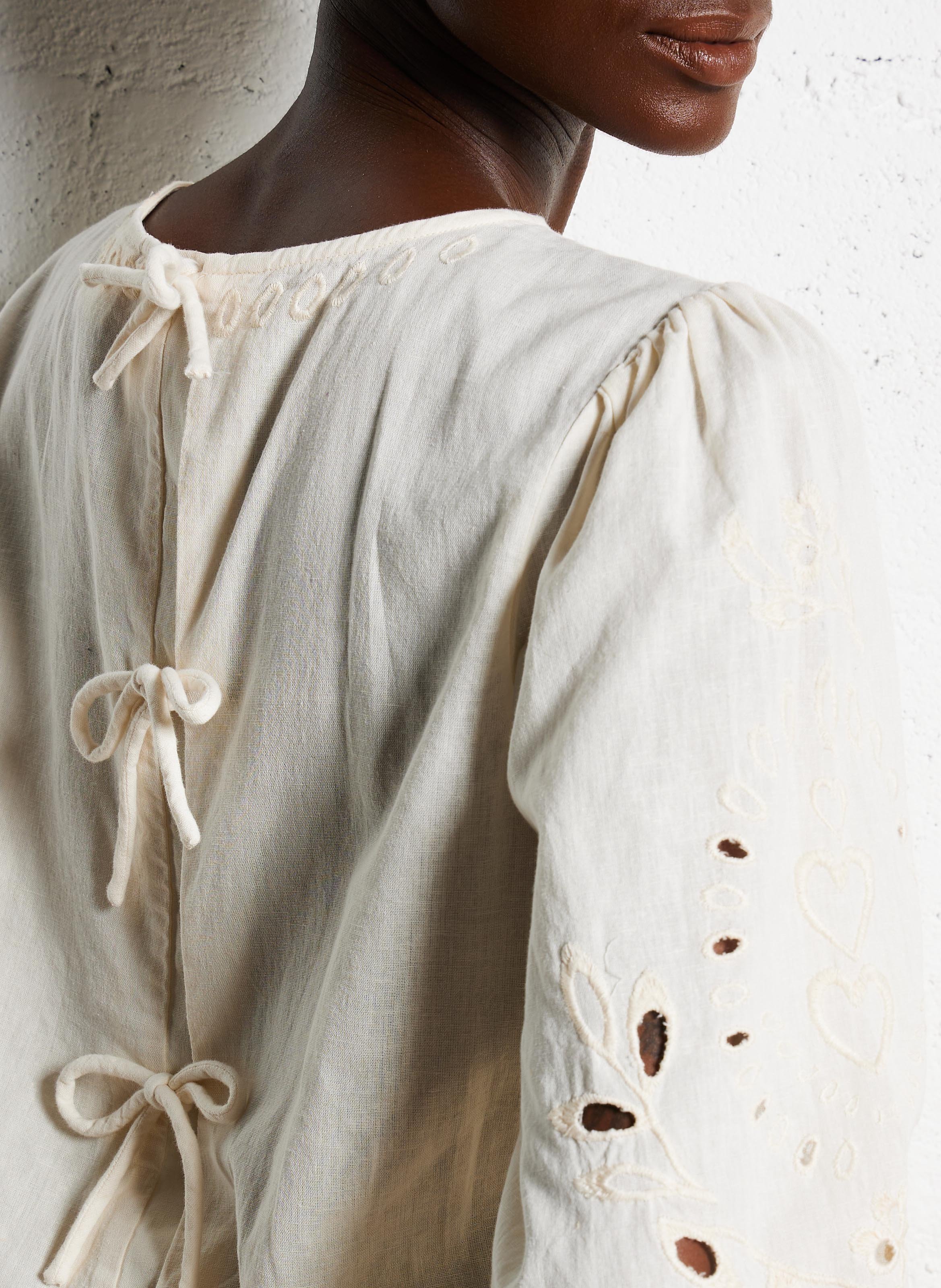 Straight blouse in embroidered blended organic cotton FABIENNE CHAPOT White