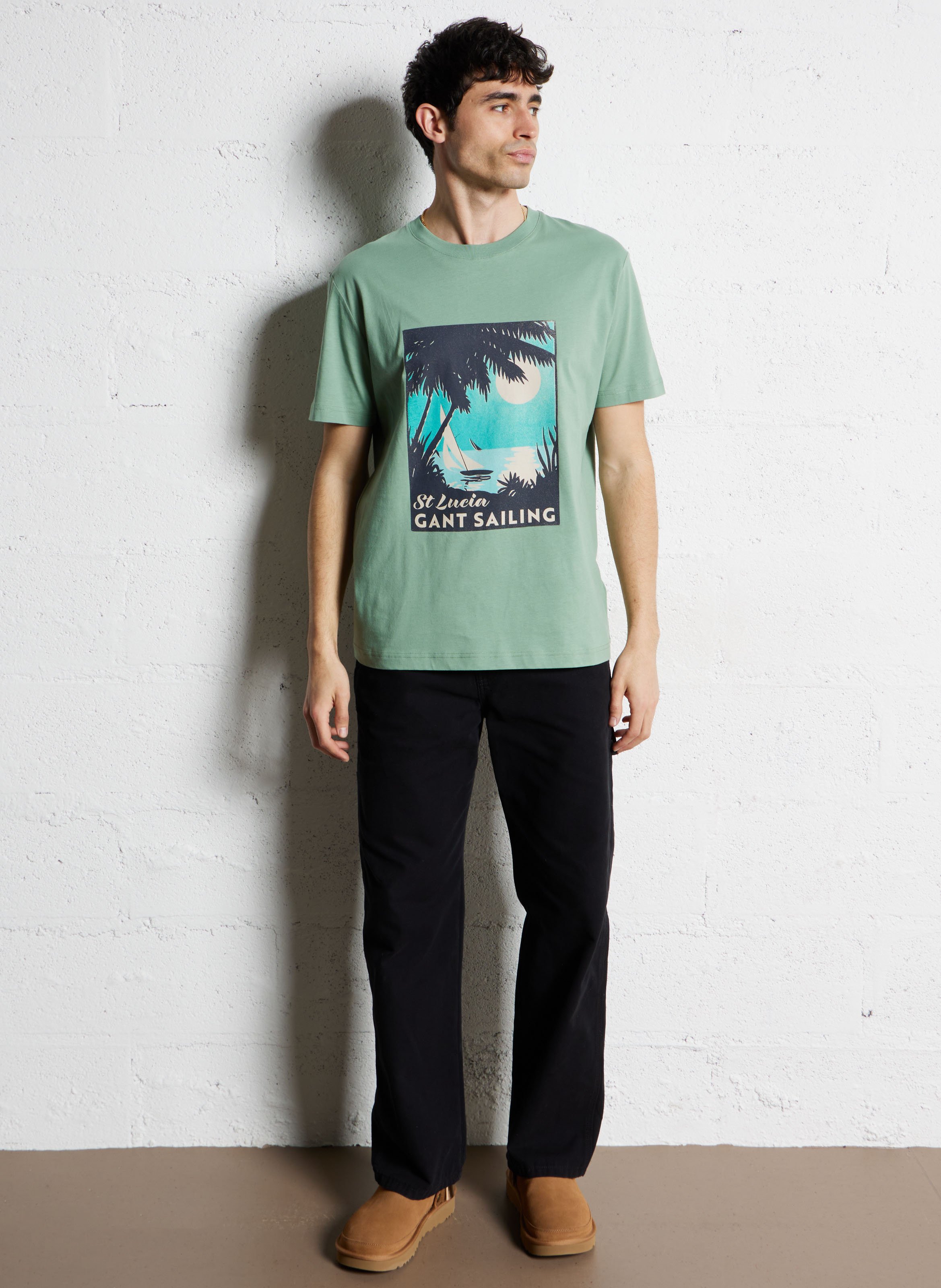 - Rechte jeans
- 5 zakken
- Recht model
- Verwassen effect DICKIES Zwart