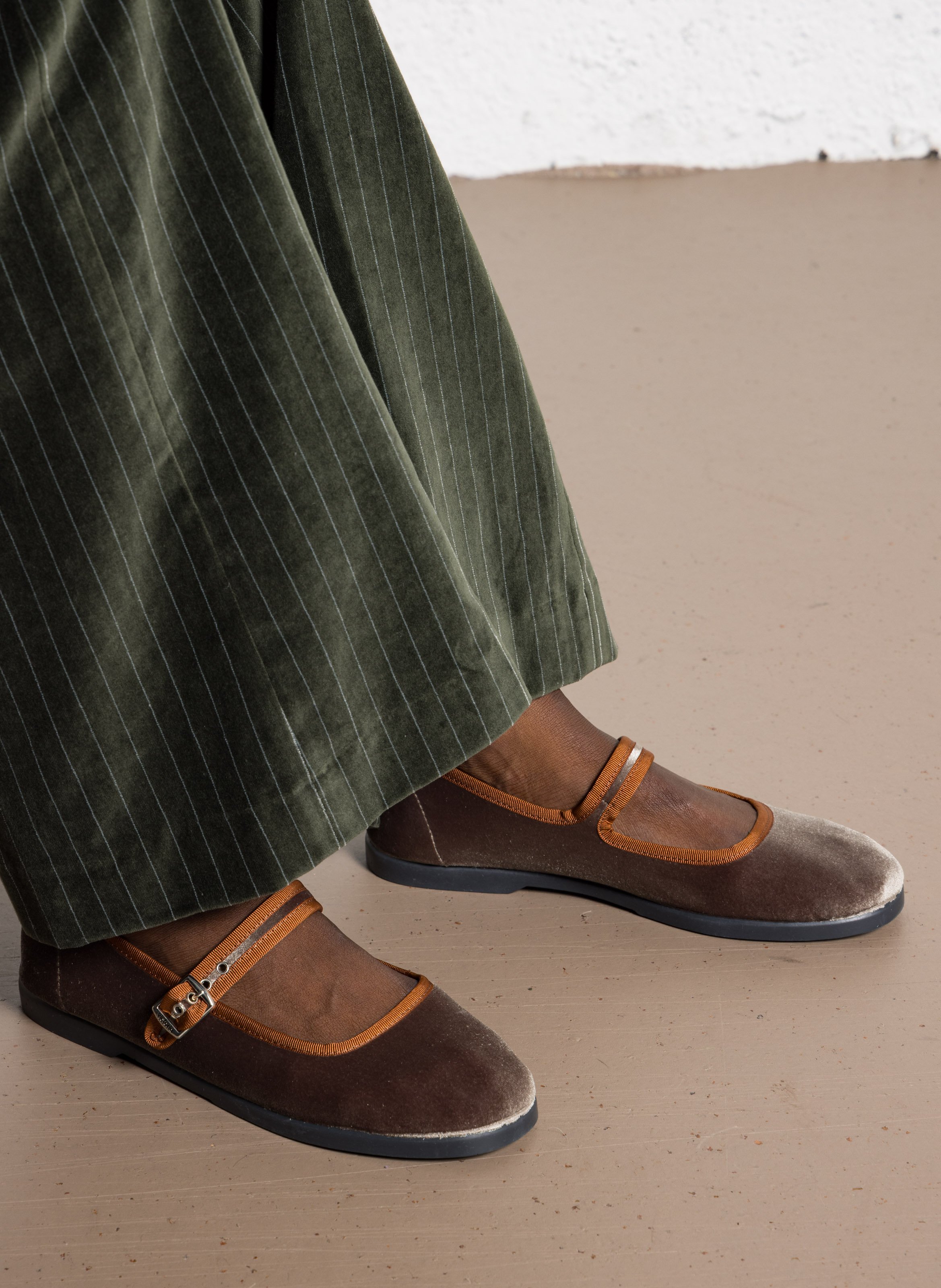 Velour ballet pumps VICTORIA Khaki