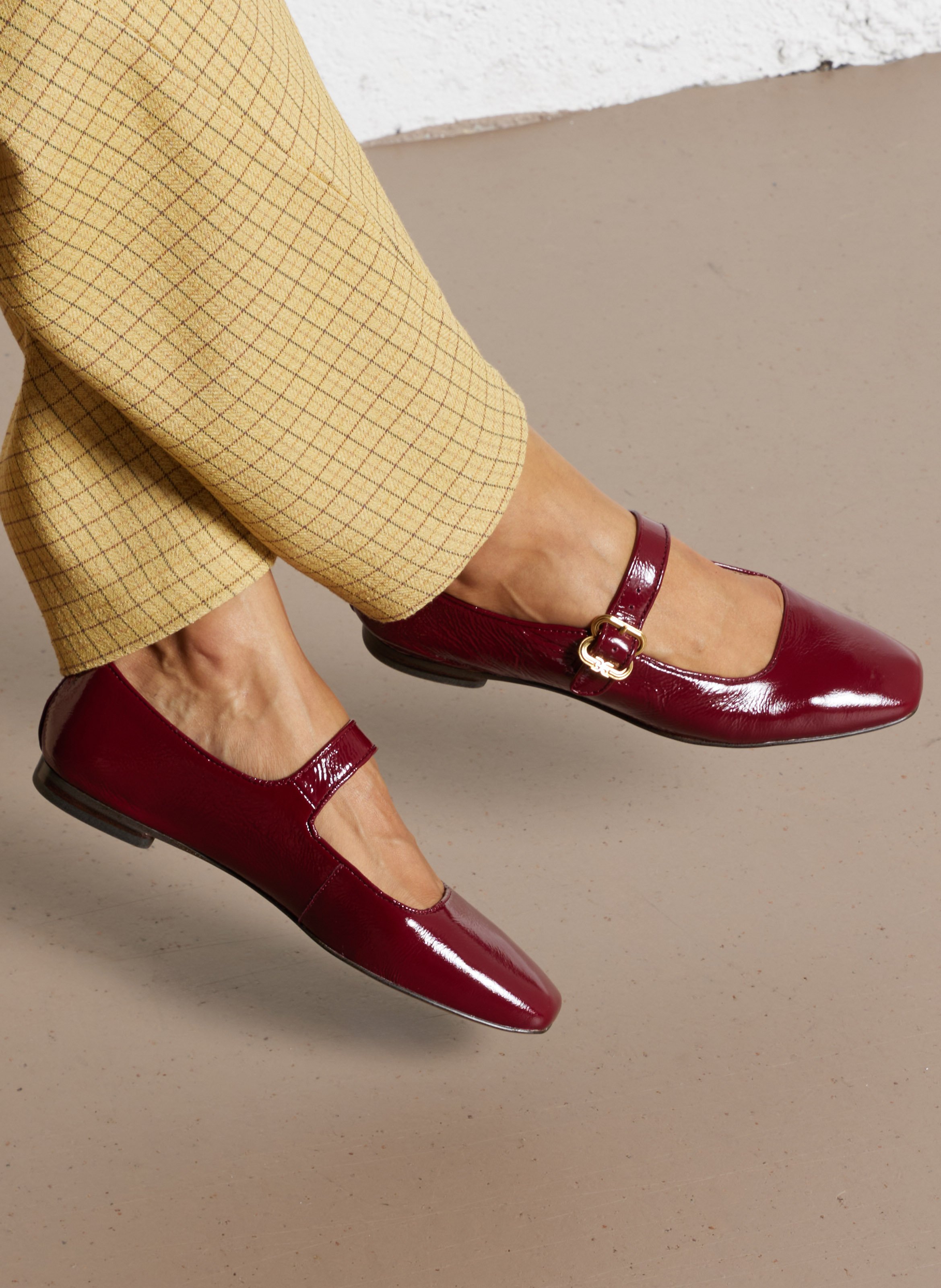 Riemchenschuhe aus Lackleder SAM EDELMAN Rot