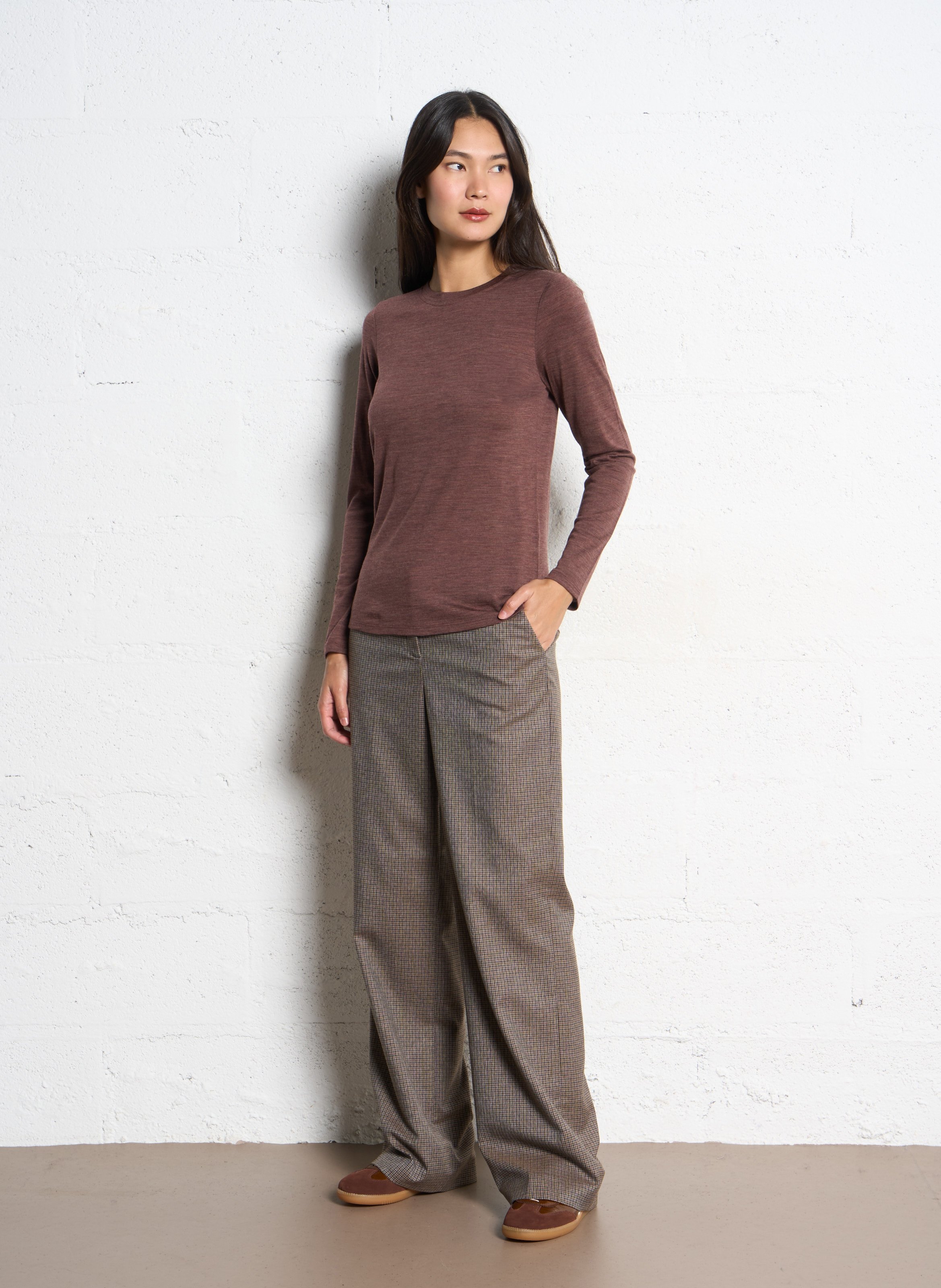 Round neck plain wool t-shirt MAISON 123 Purple