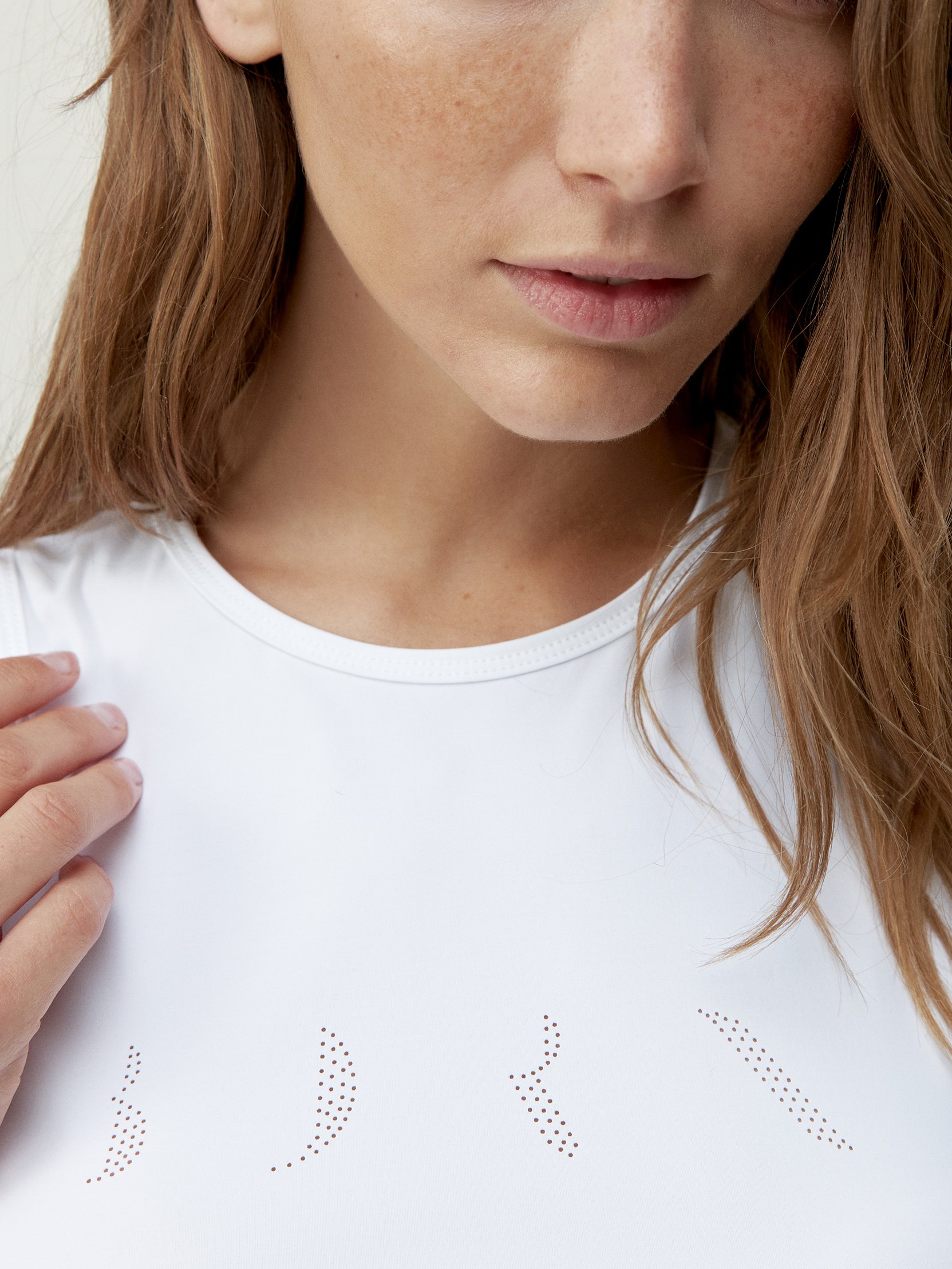 Tank top with logo on the front BORN LIVING YOGA White