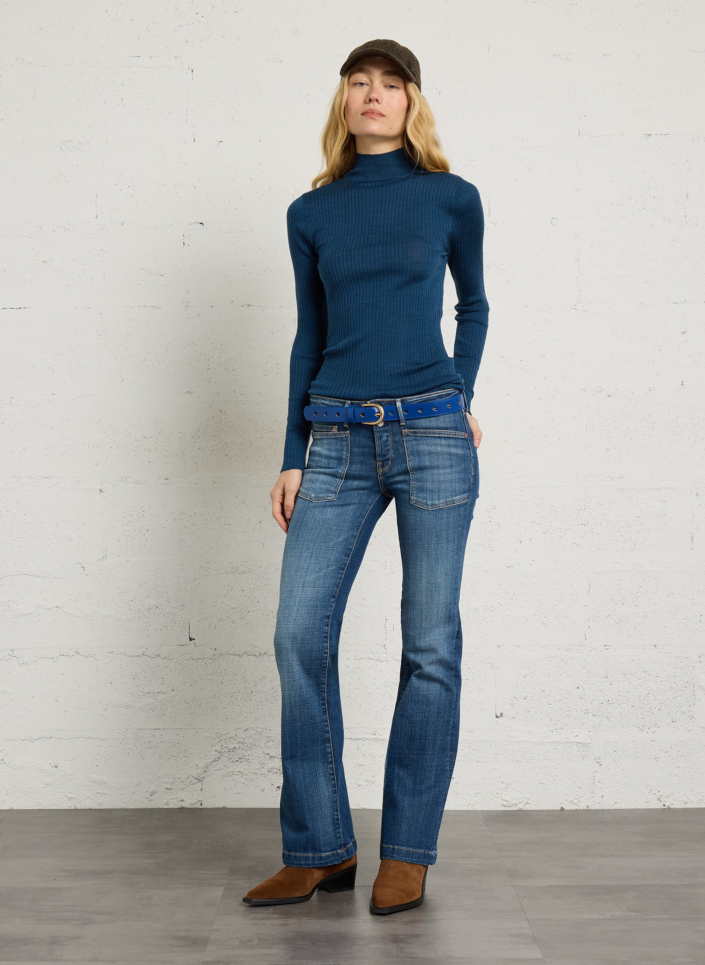 Lange mouw aansluitend T-shirt van wol MAJESTIC FILATURES Blauw