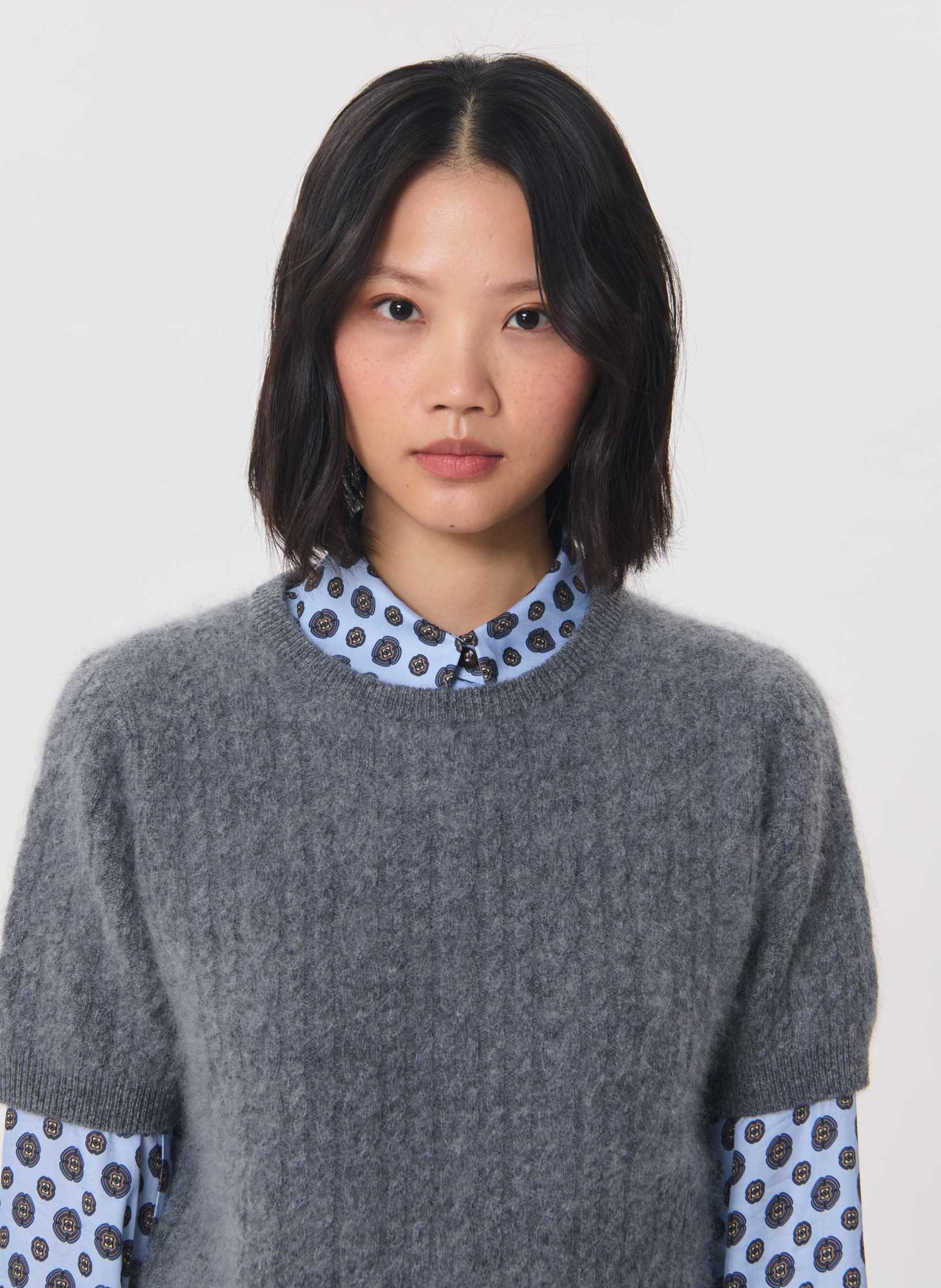 Straight wool short-sleeve sweater TARA JARMON Grey