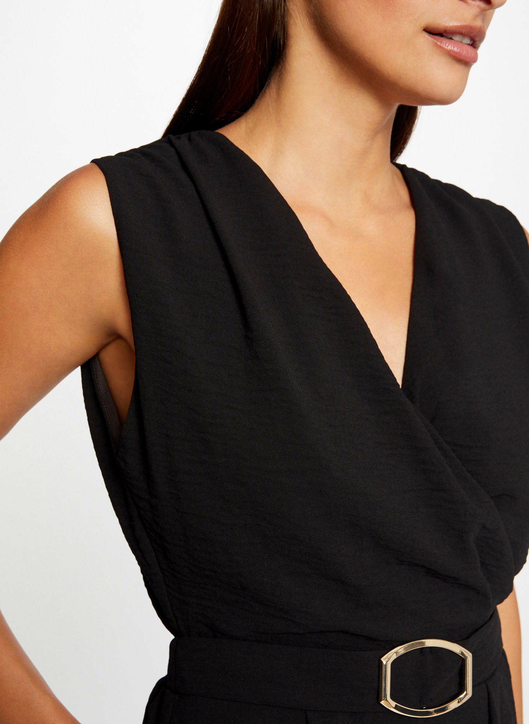 Rechte, mouwloze jumpsuit MORGAN Zwart