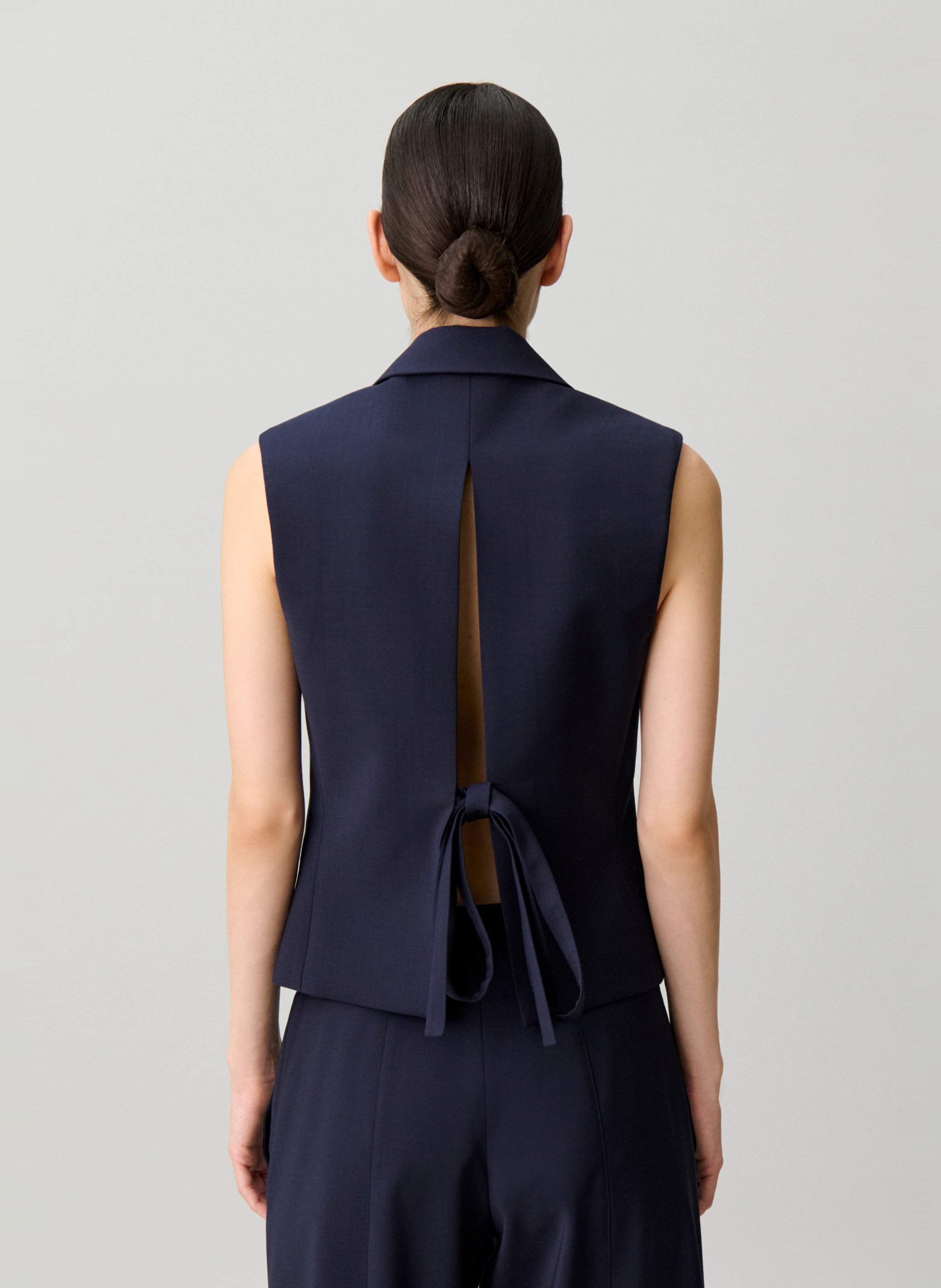 Getailleerde mouwloze jas van wolmix CLAUDIE PIERLOT Blauw