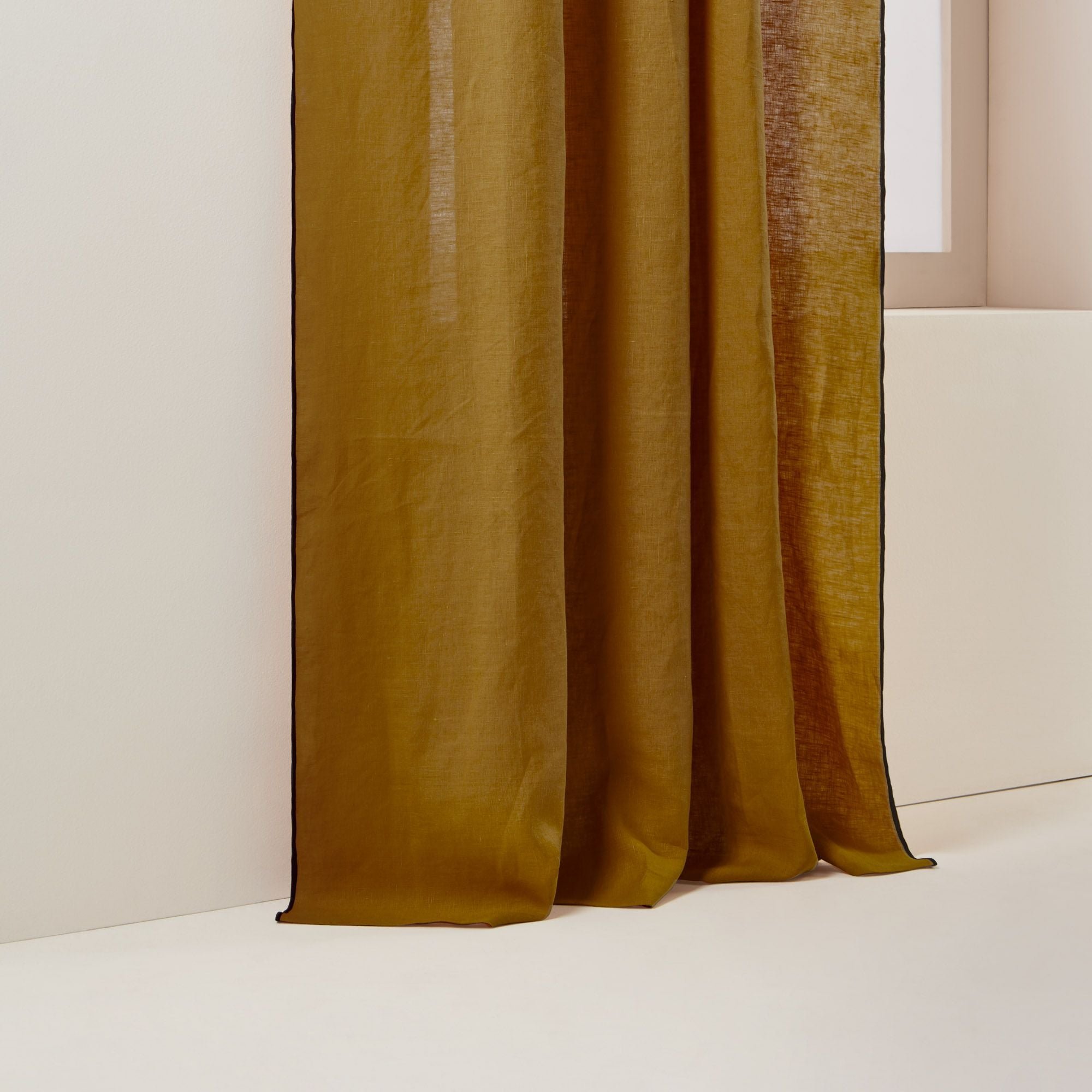 Pleated ribbon curtain MADURA Brown