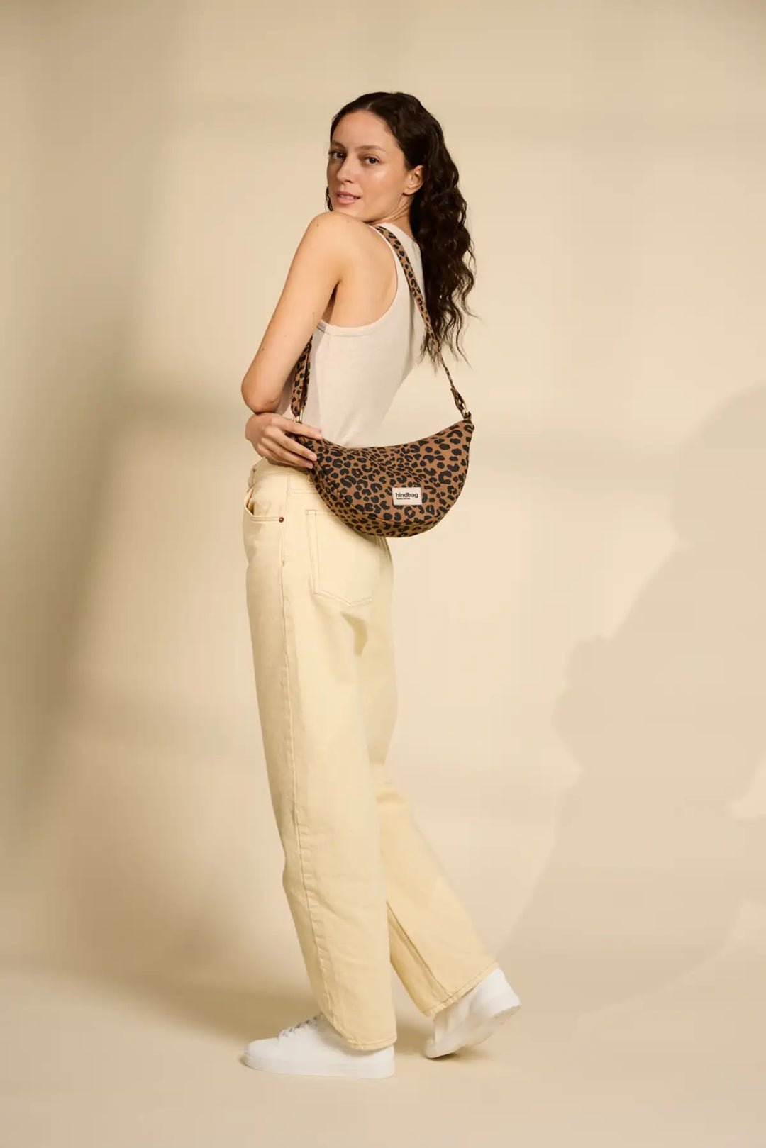 Cotton waist bag Brown