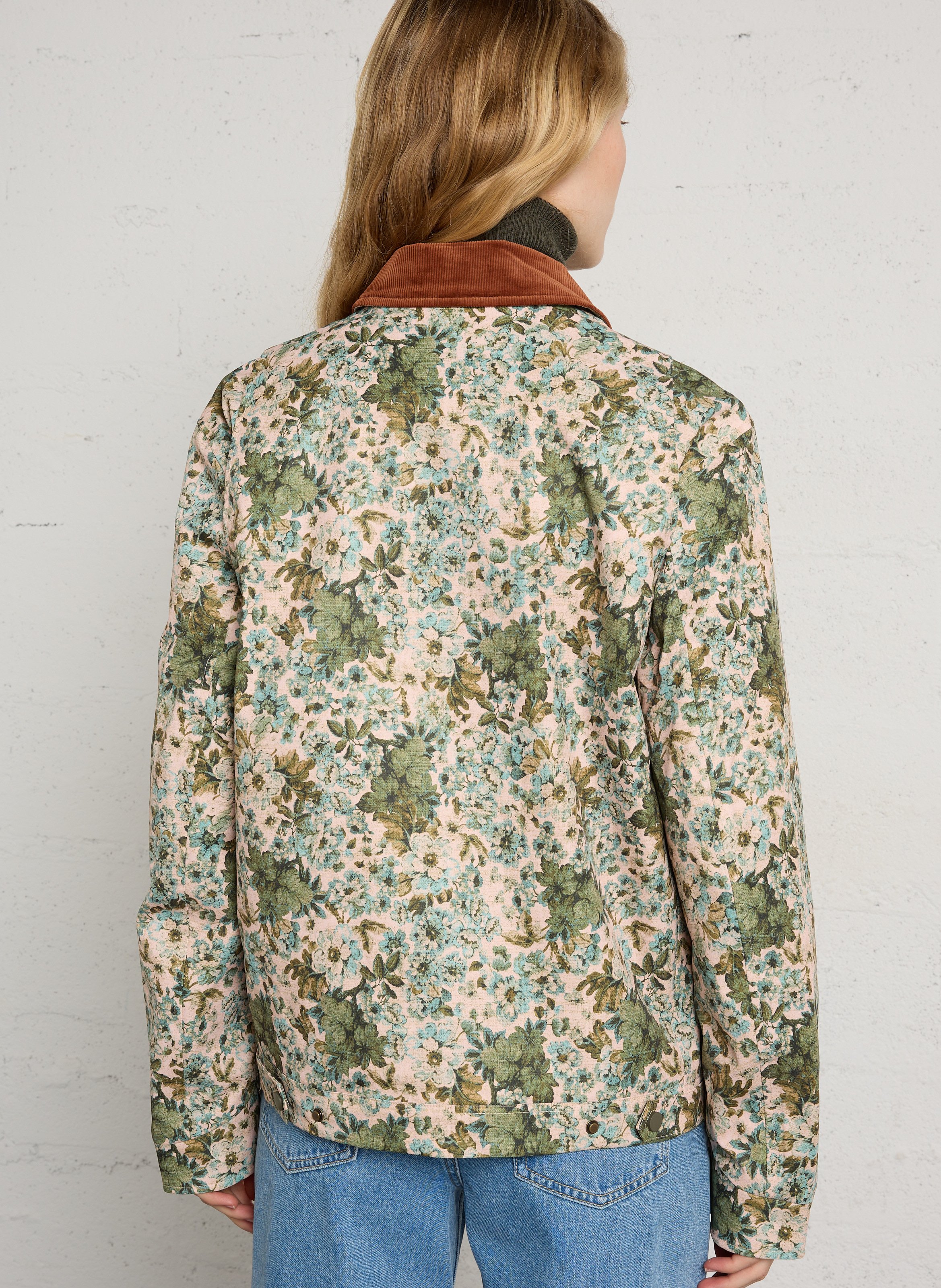 Gerade geschnittene einfarbige Jacke mit Cordkragen FLOTTE Mehrfarbig