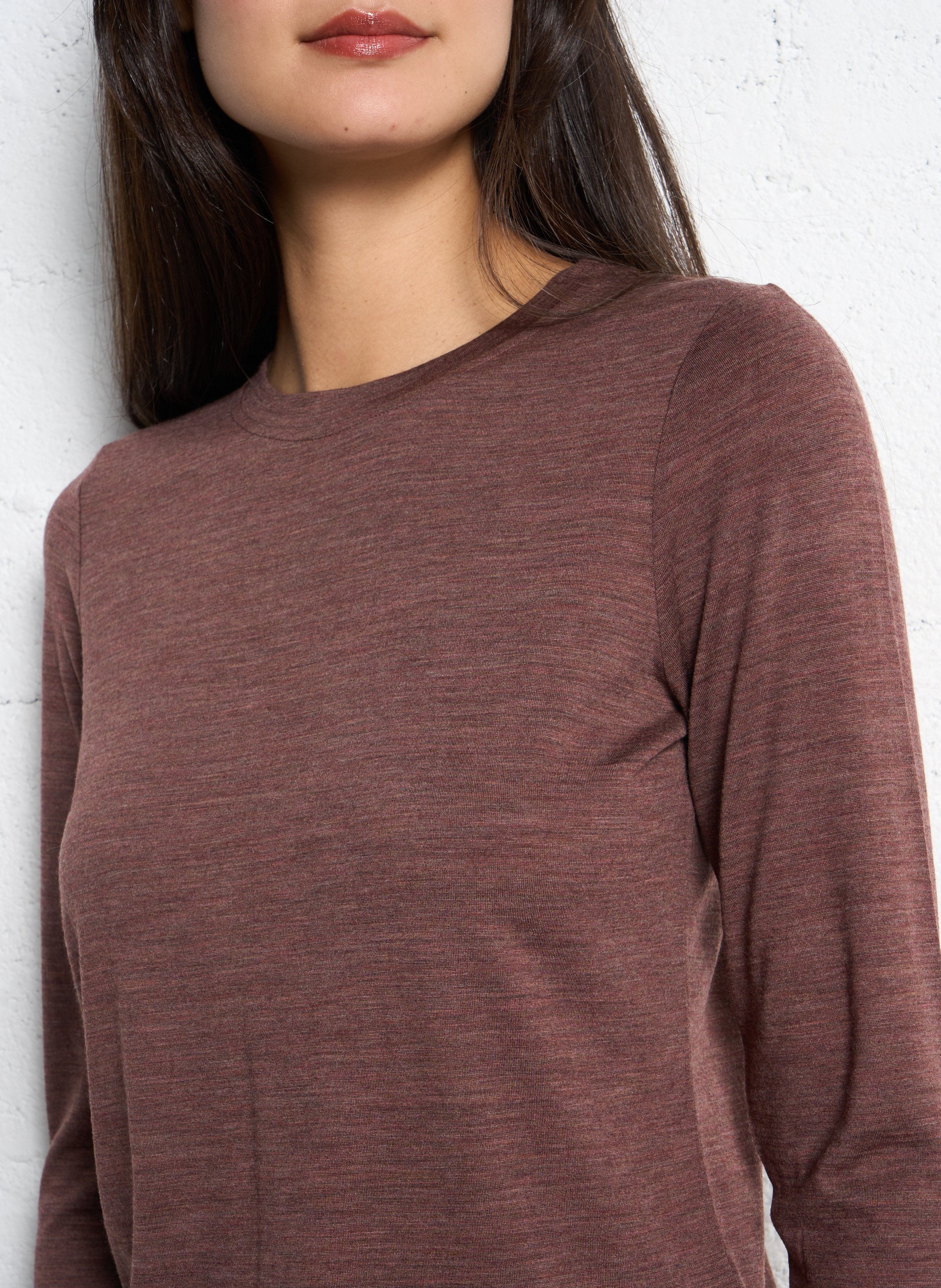 Round neck plain wool t-shirt MAISON 123 Purple