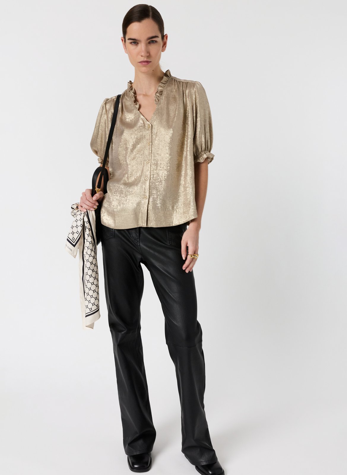Locker geschnittene Bluse mit Volantkragen GERARD DAREL Golden