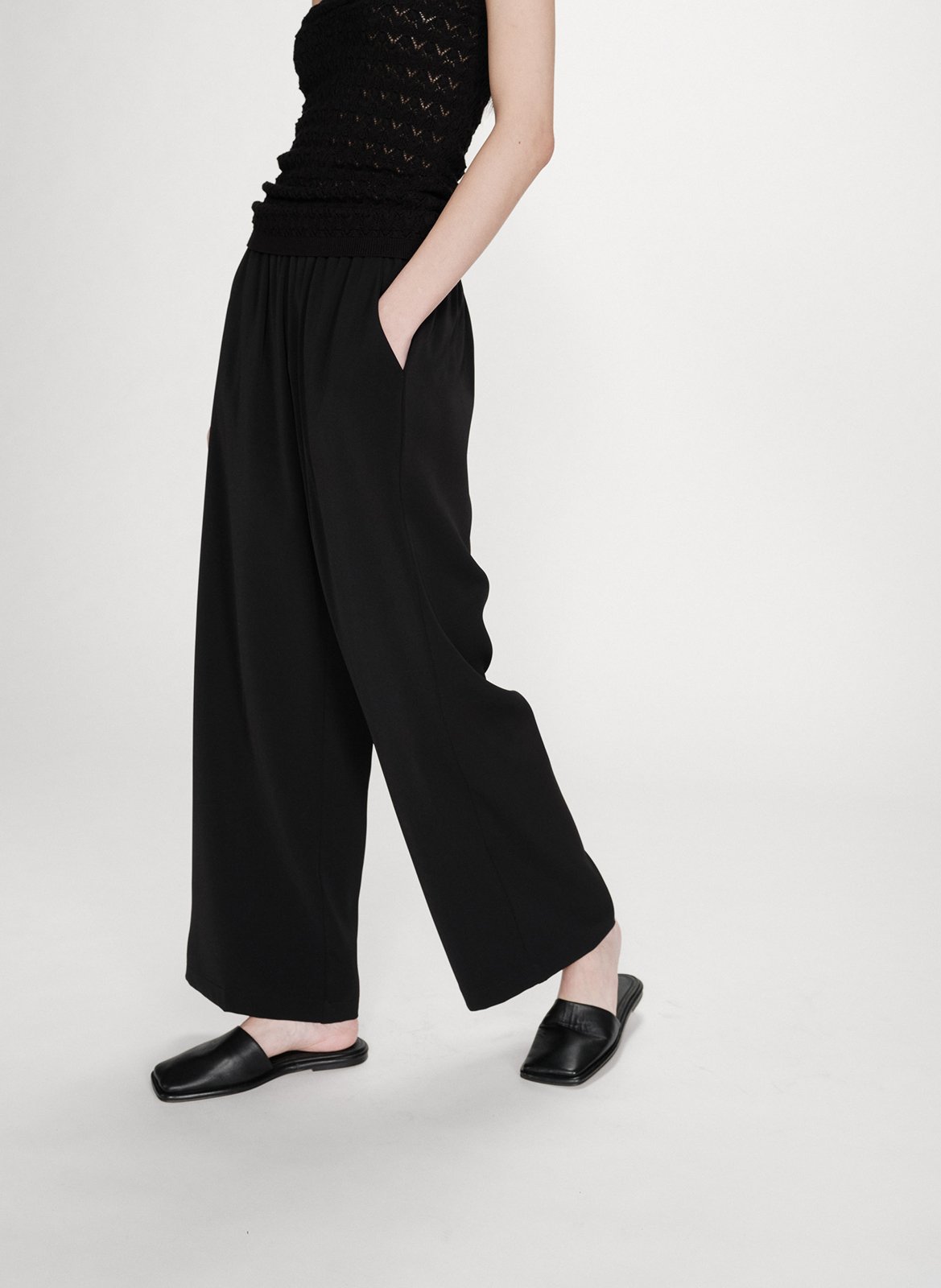 Carrot trousers Black
